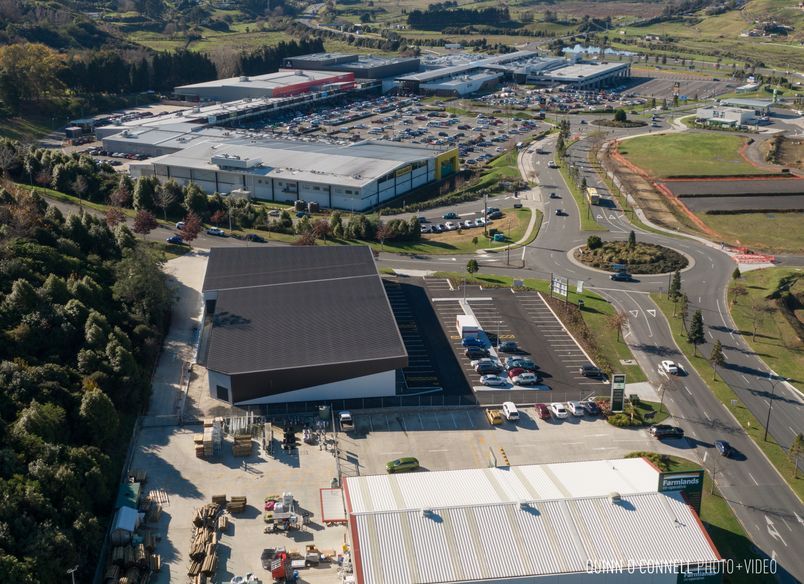 Whiore Ave Commercial