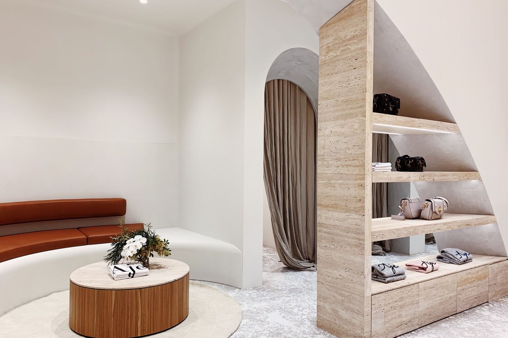 Aje. | Westfield Newmarket