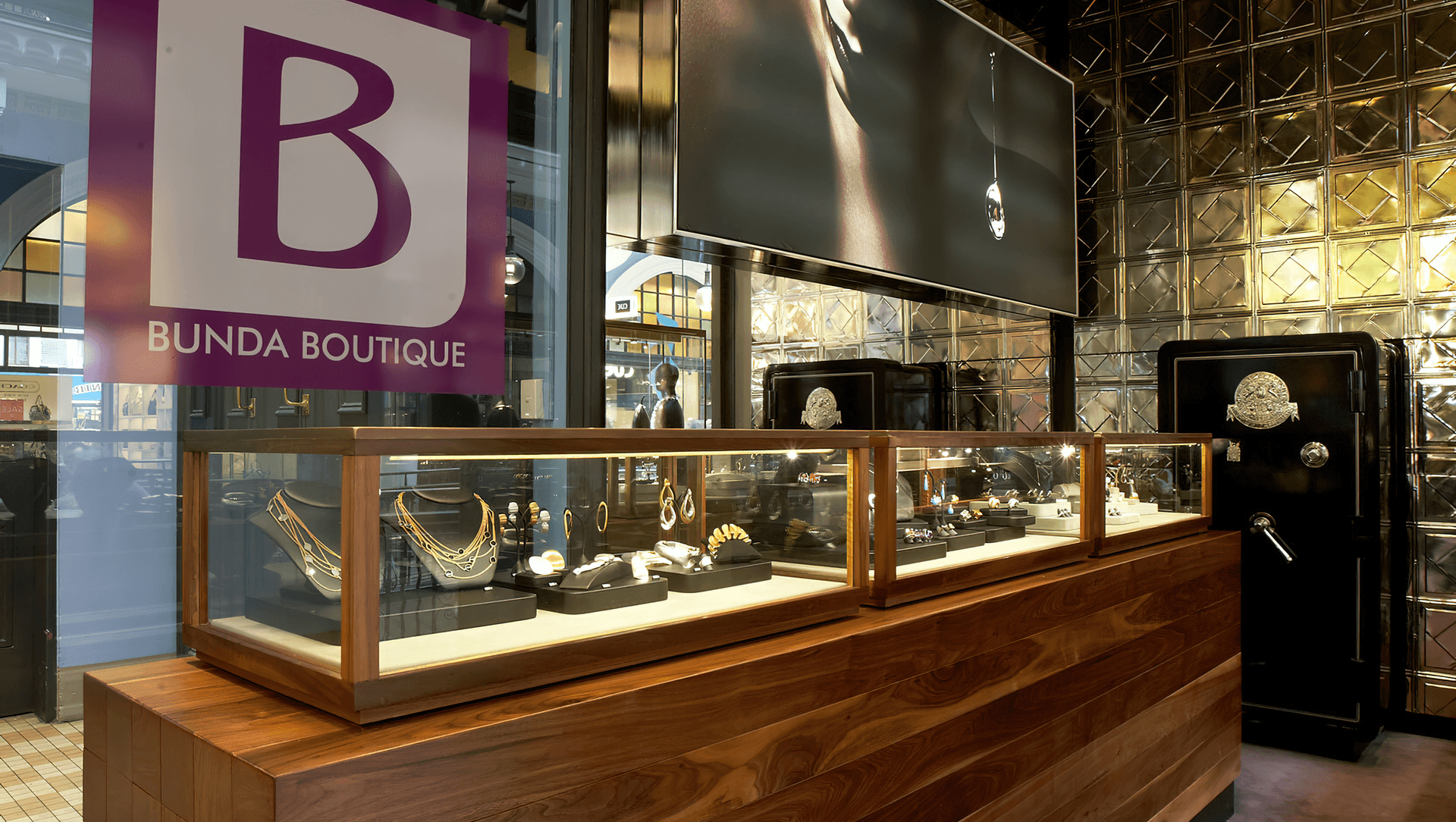Bunda Boutique II, Queen Victoria Building, Sydney banner