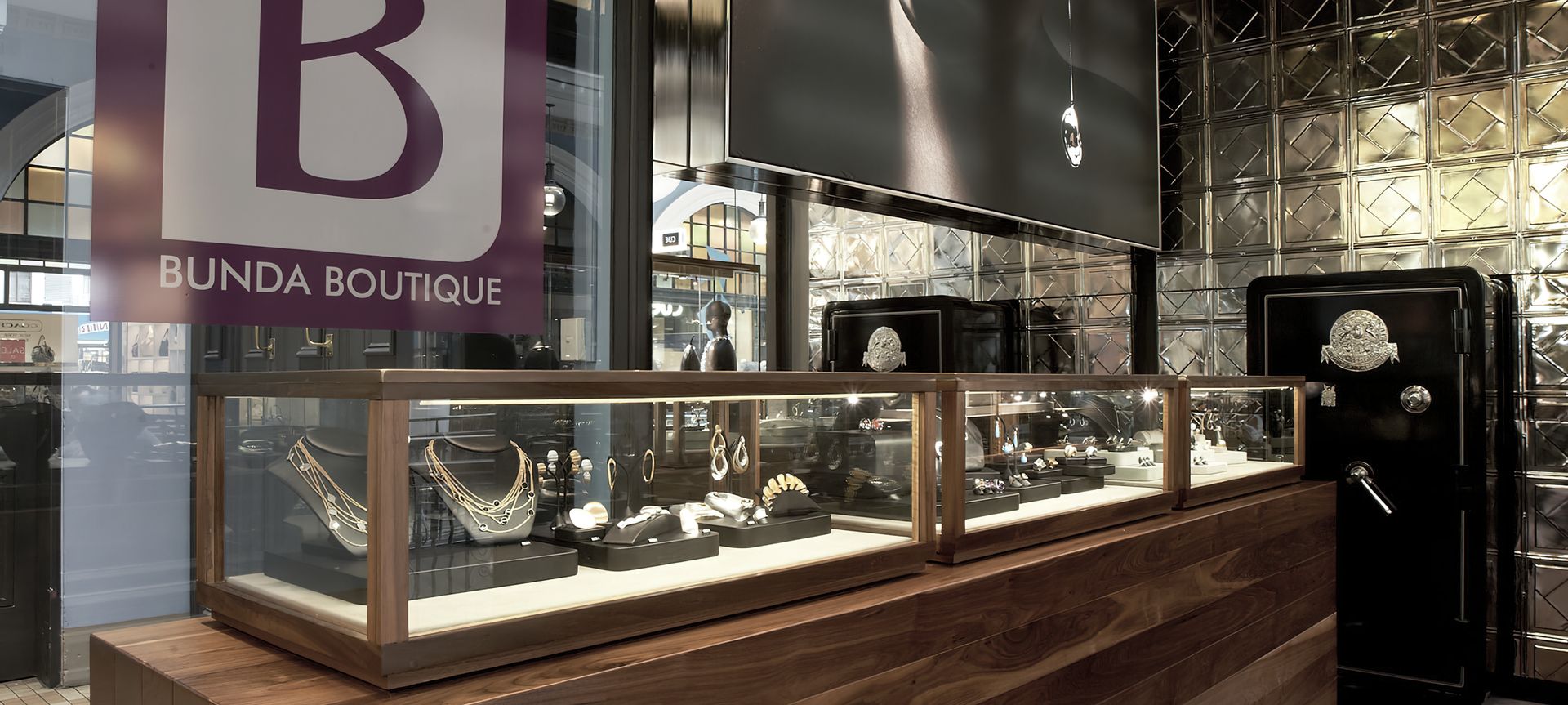 Bunda Boutique II, Queen Victoria Building, Sydney banner