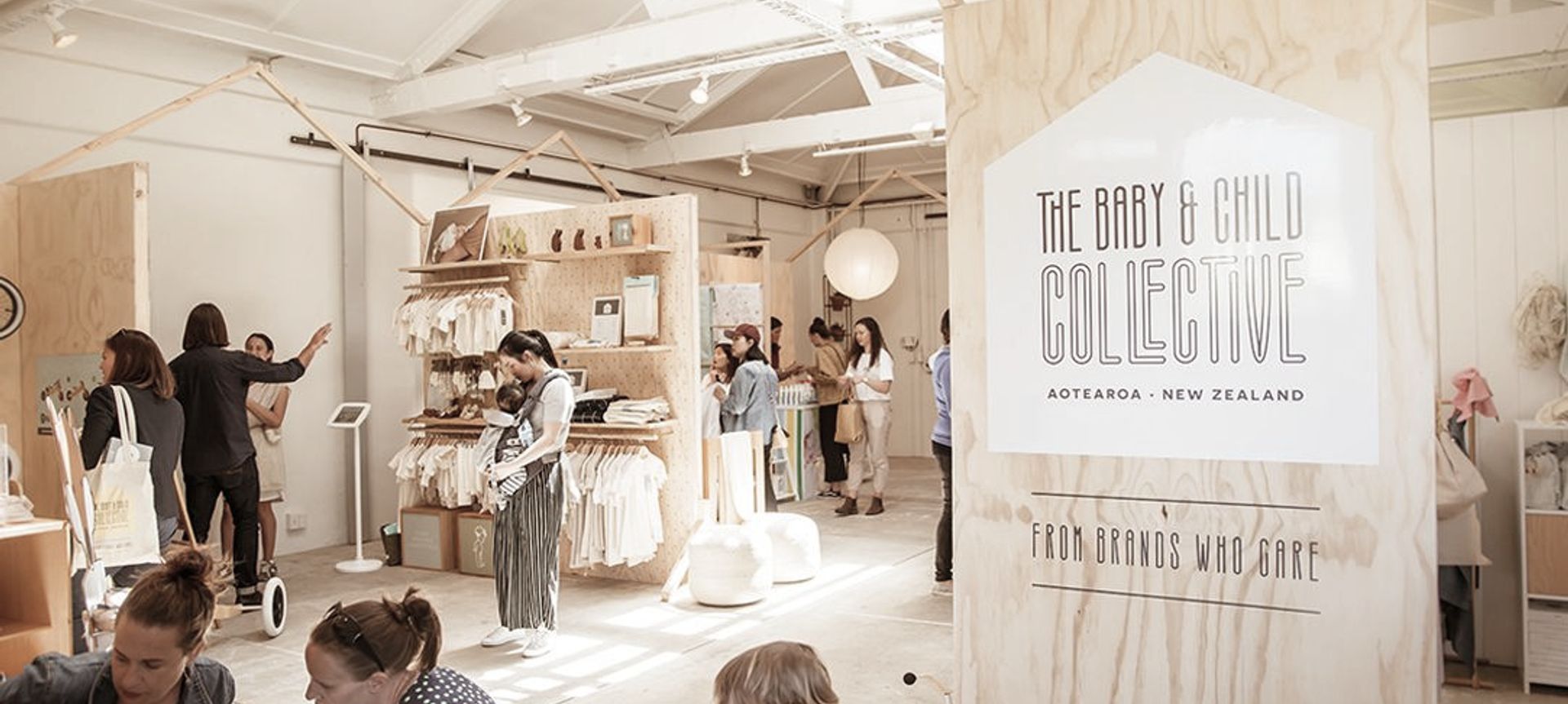 Collective Pop Up banner