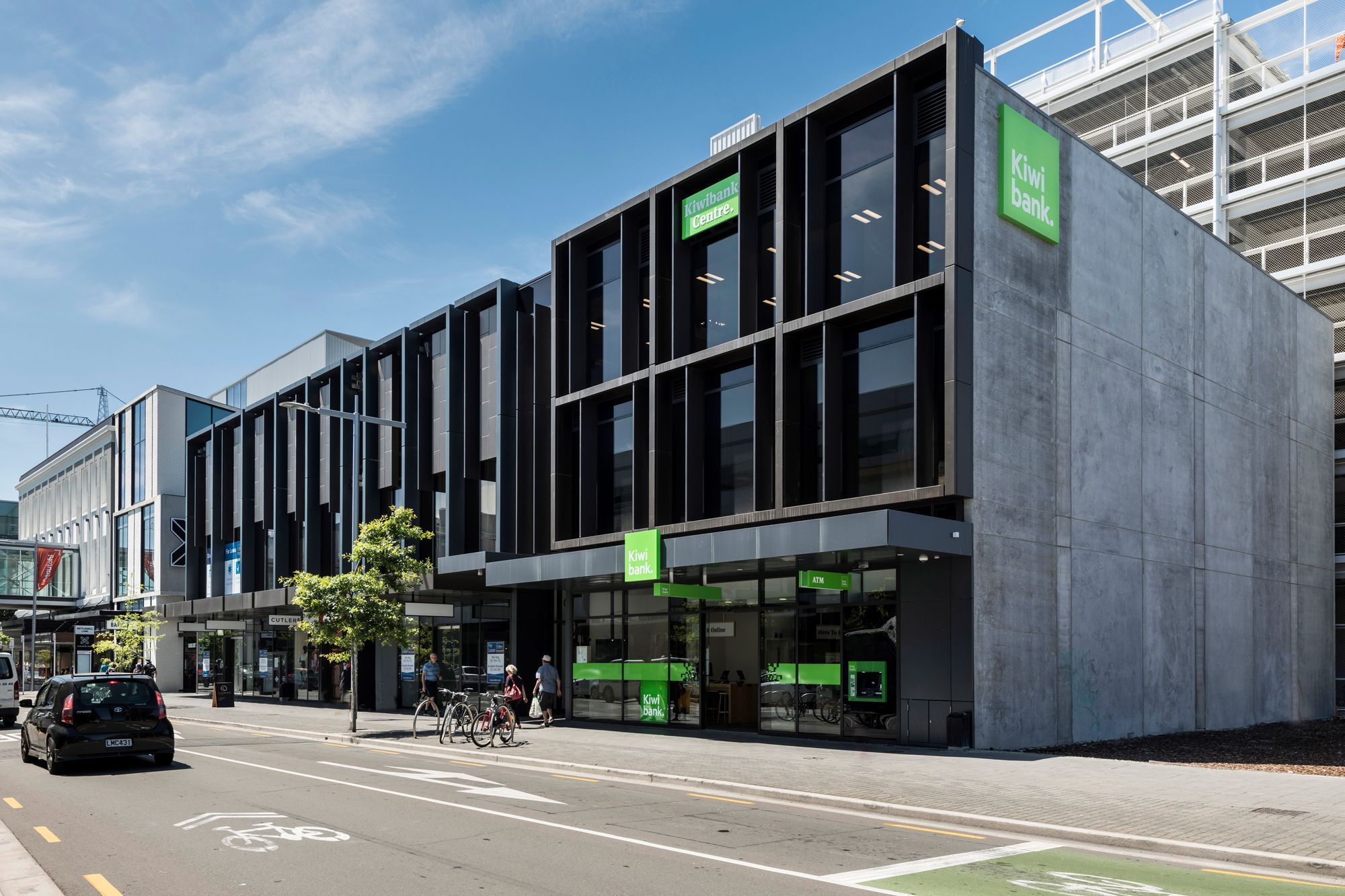Colombo St Retail