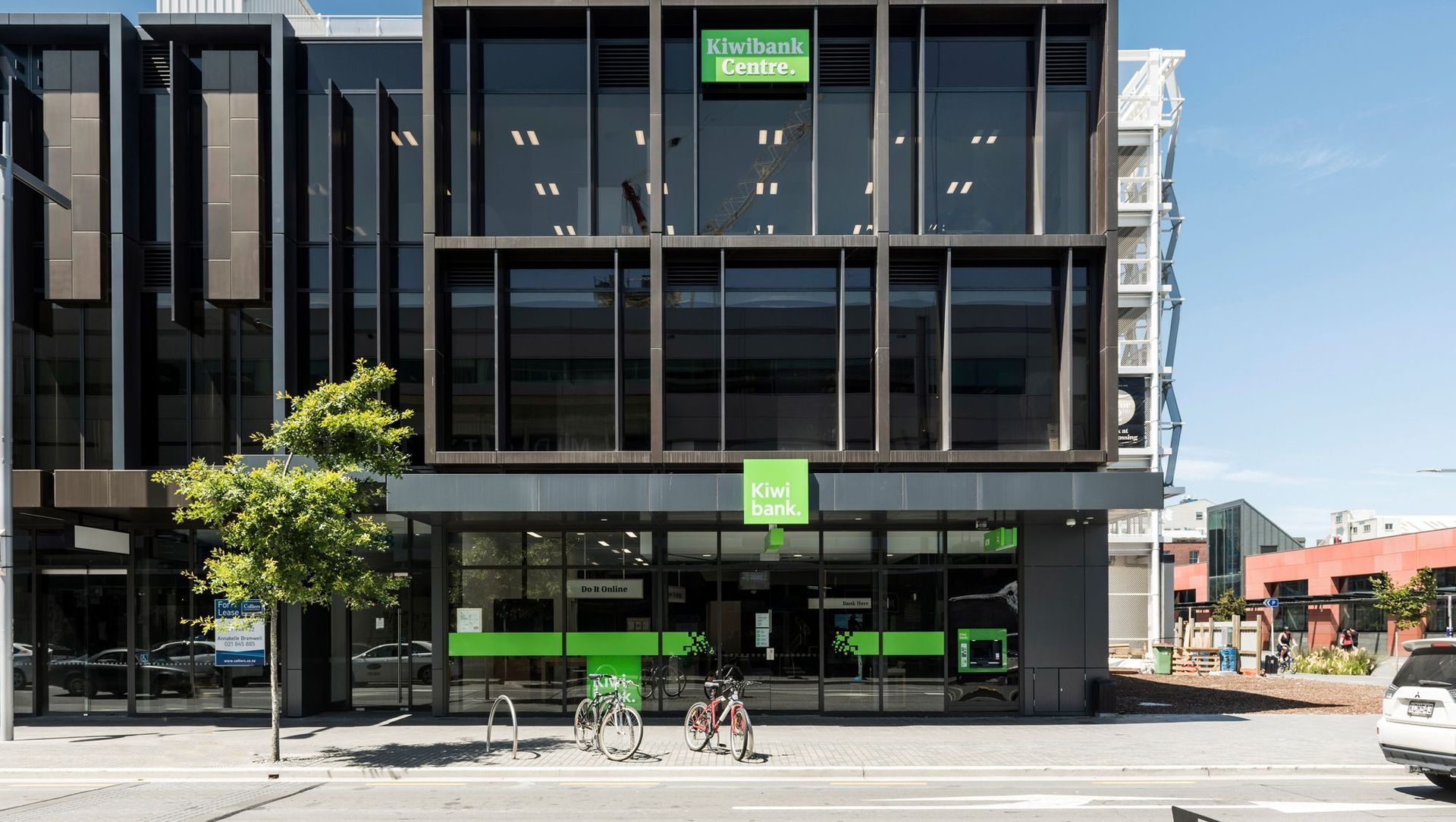 Colombo St Retail banner
