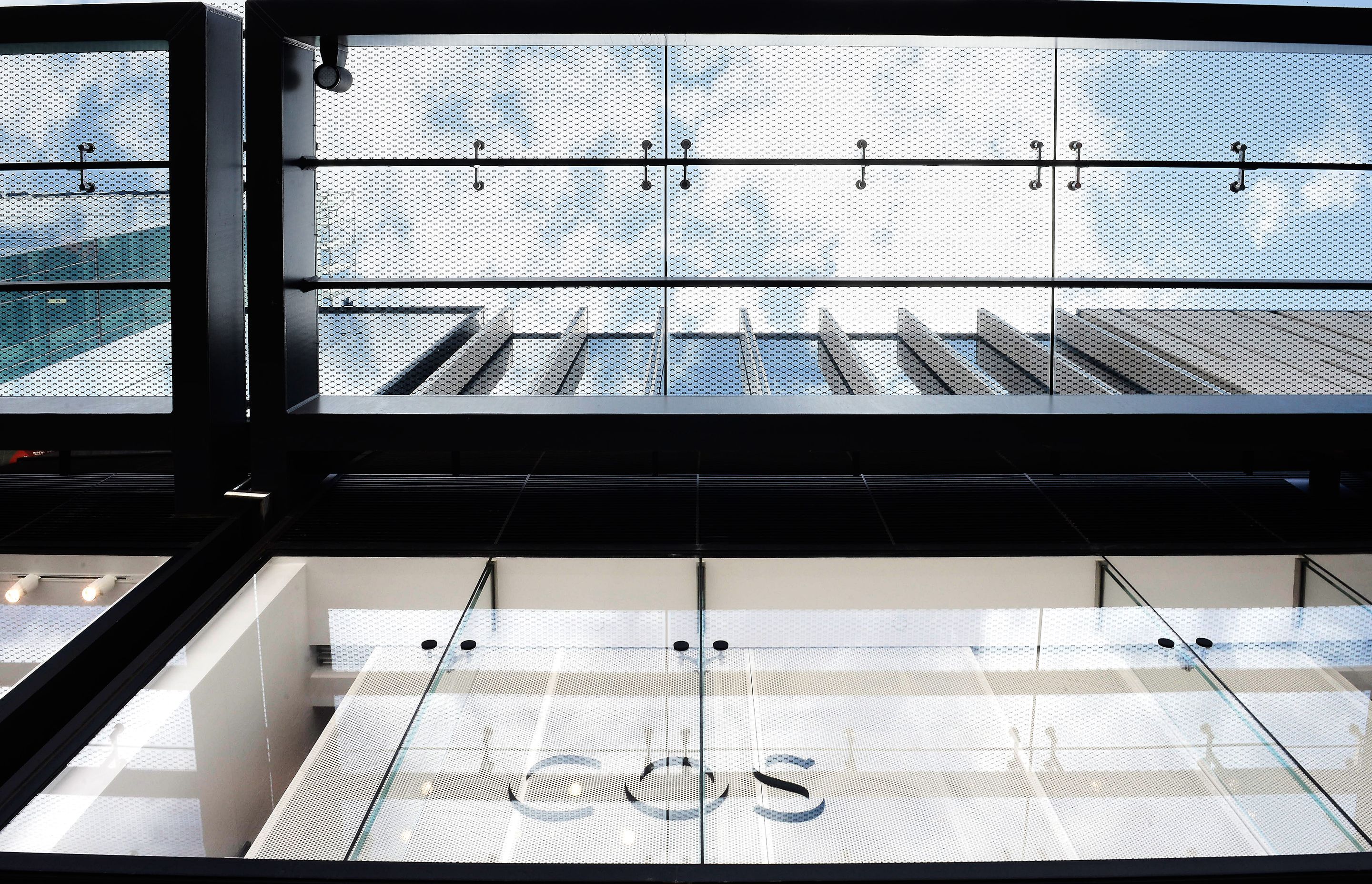 Commercial Bay | Podium