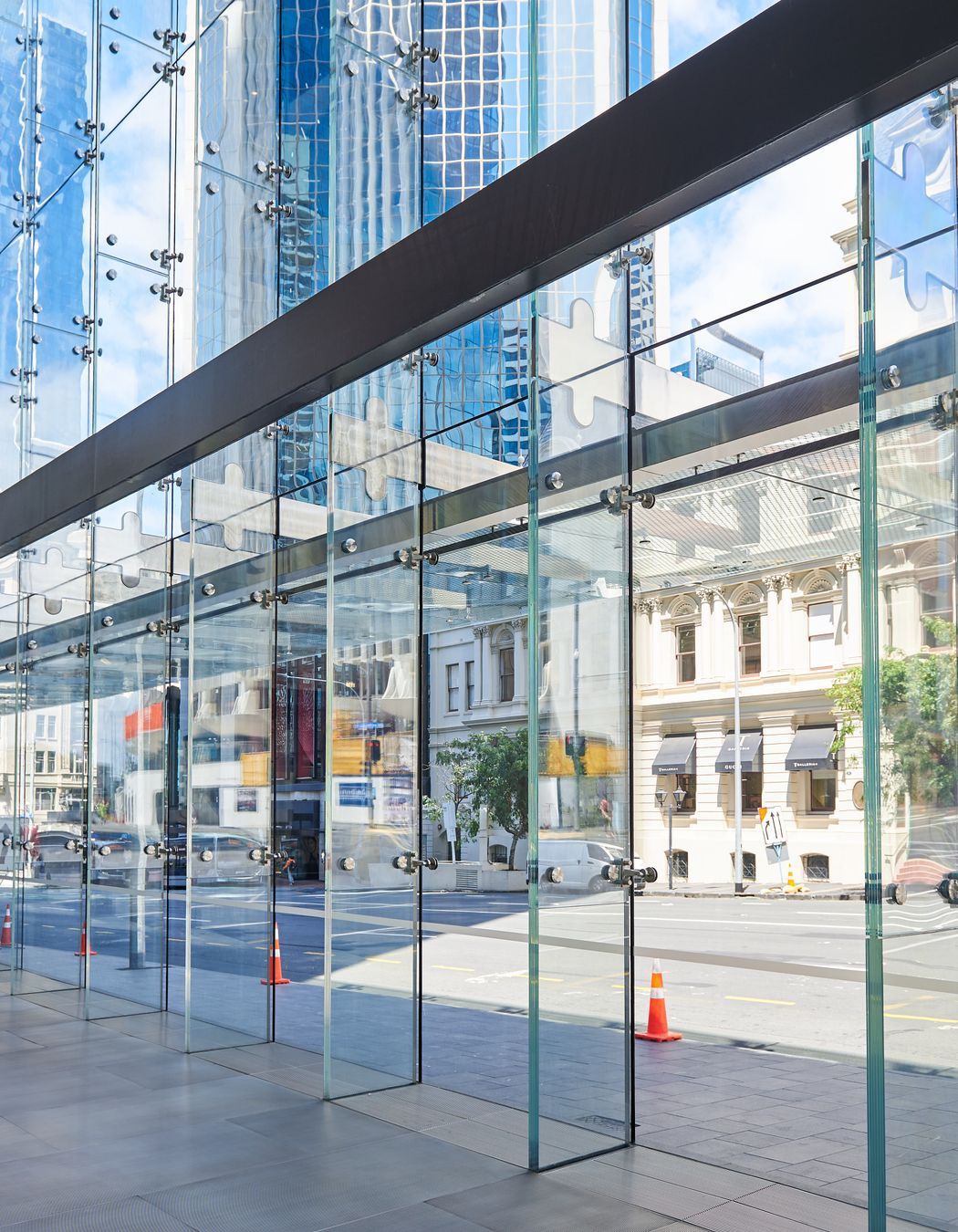 Commercial Bay - Street Lobby