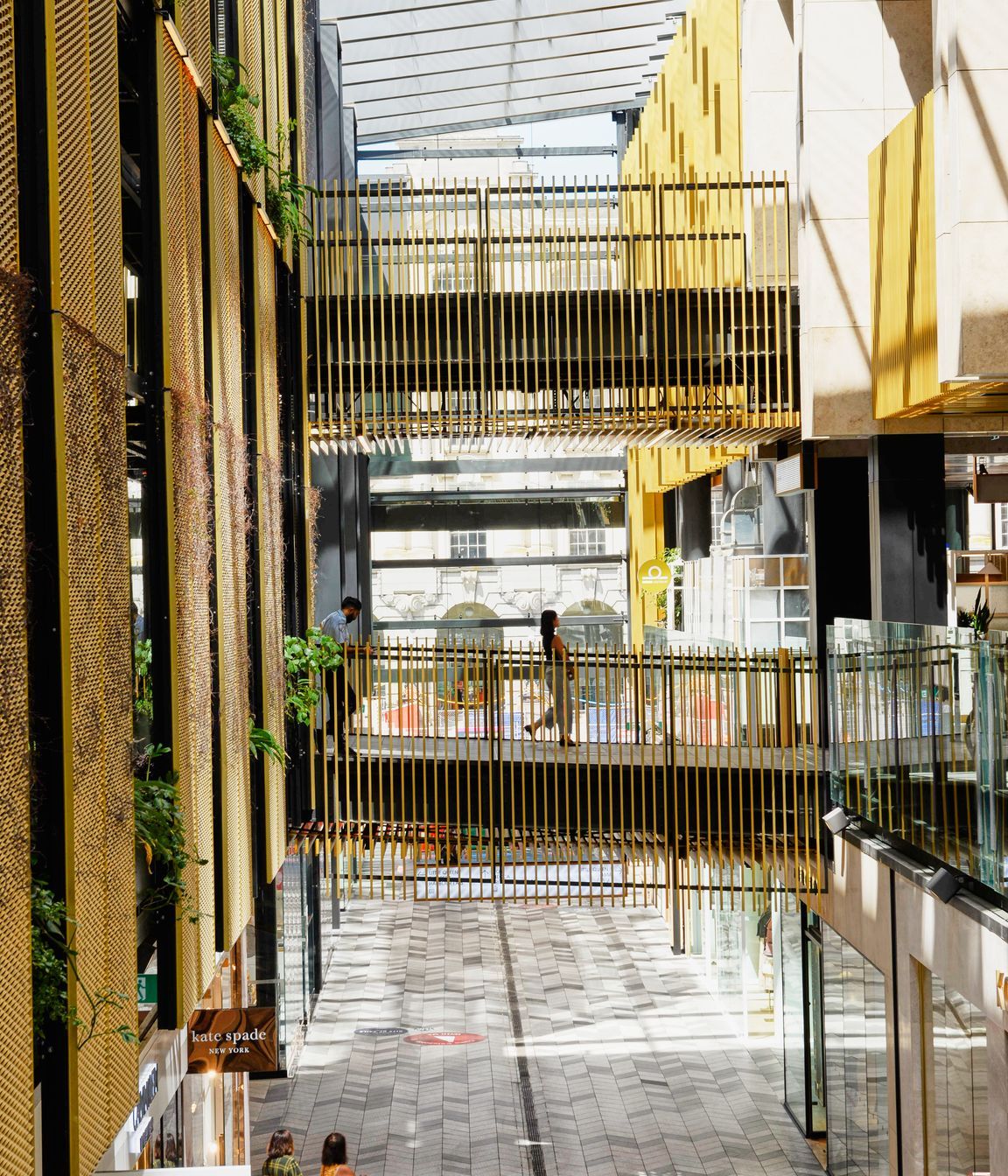 Commercial Bay | Podium