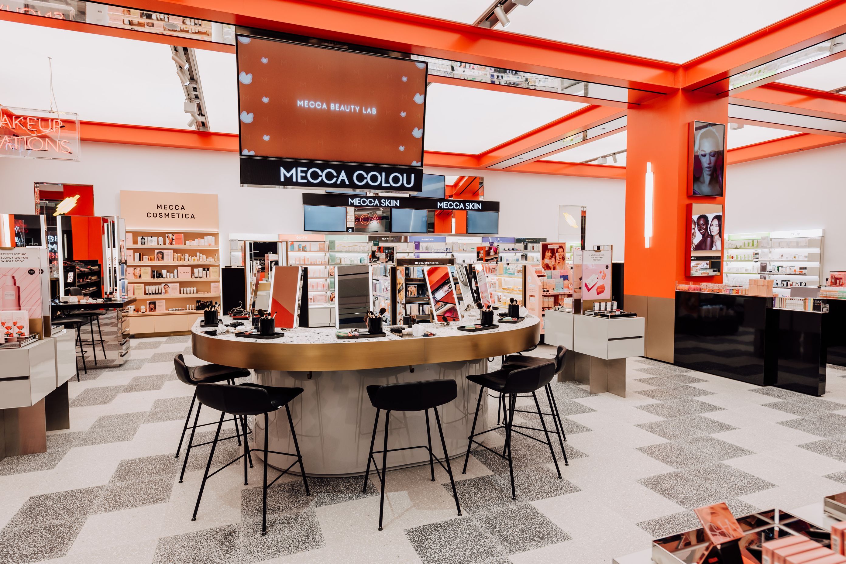 Mecca, Sylvia Park