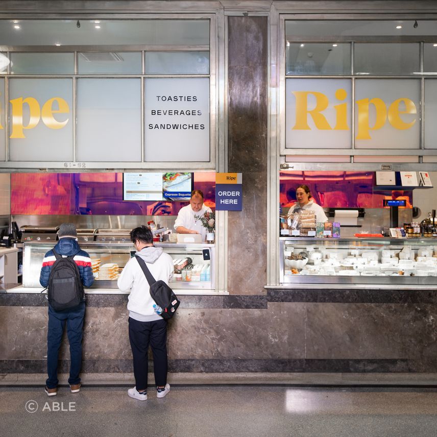 DSC8880-2.jpg