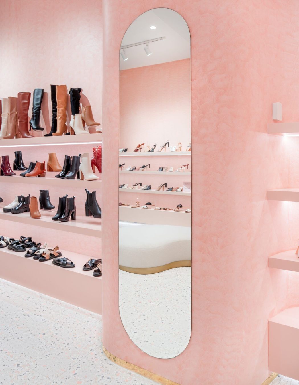 Billini Melbourne Central