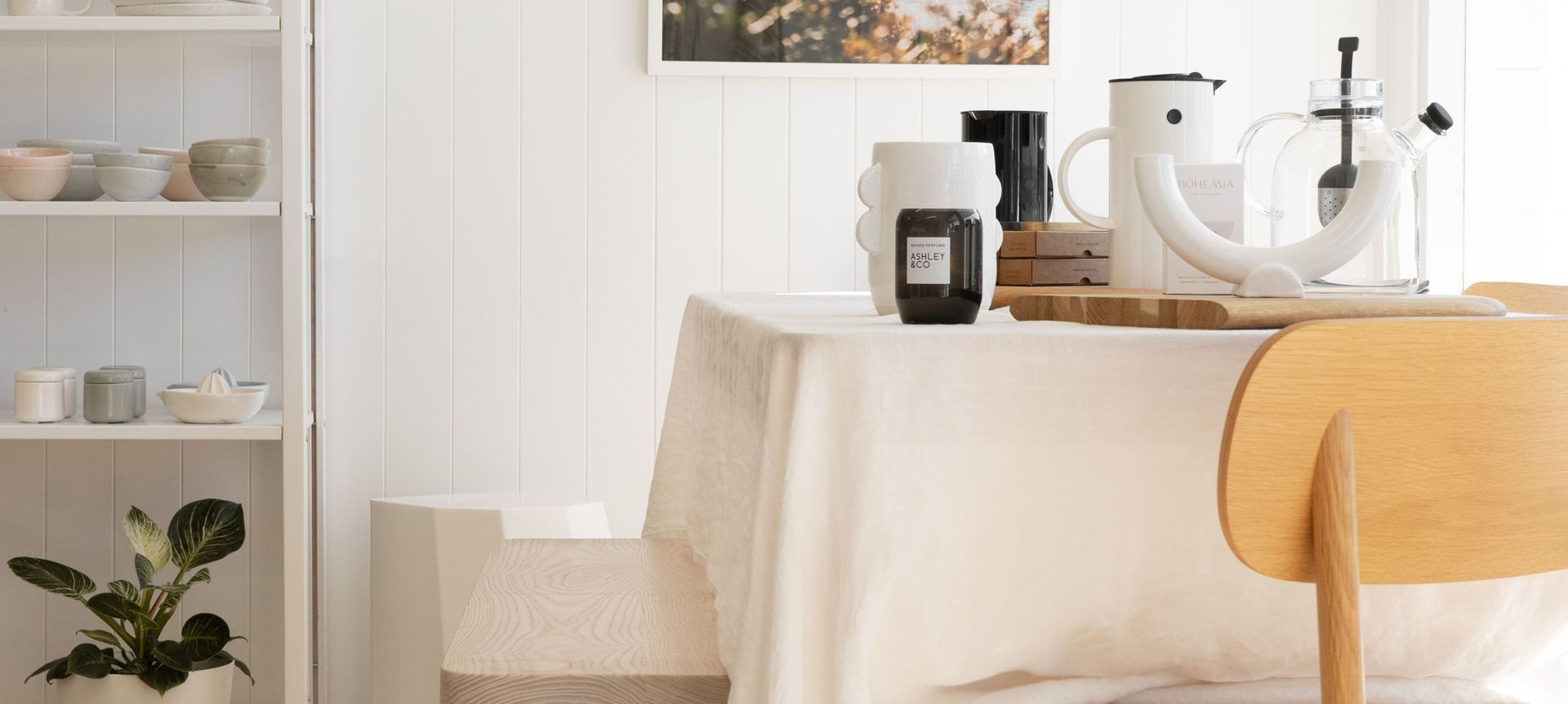 Sunday Homestore: Your Weekend Retail Destination banner