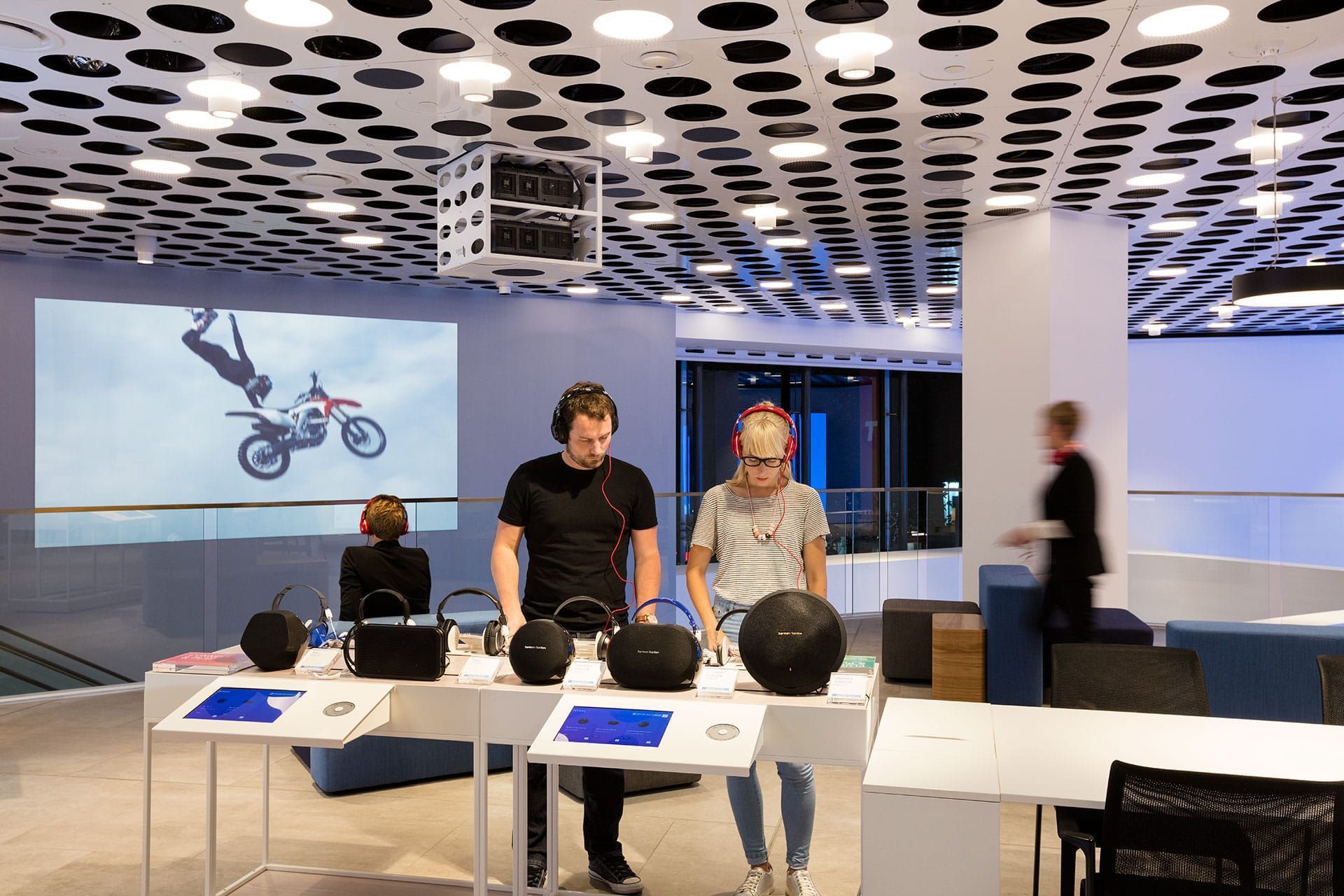 Melbourne Discovery Store