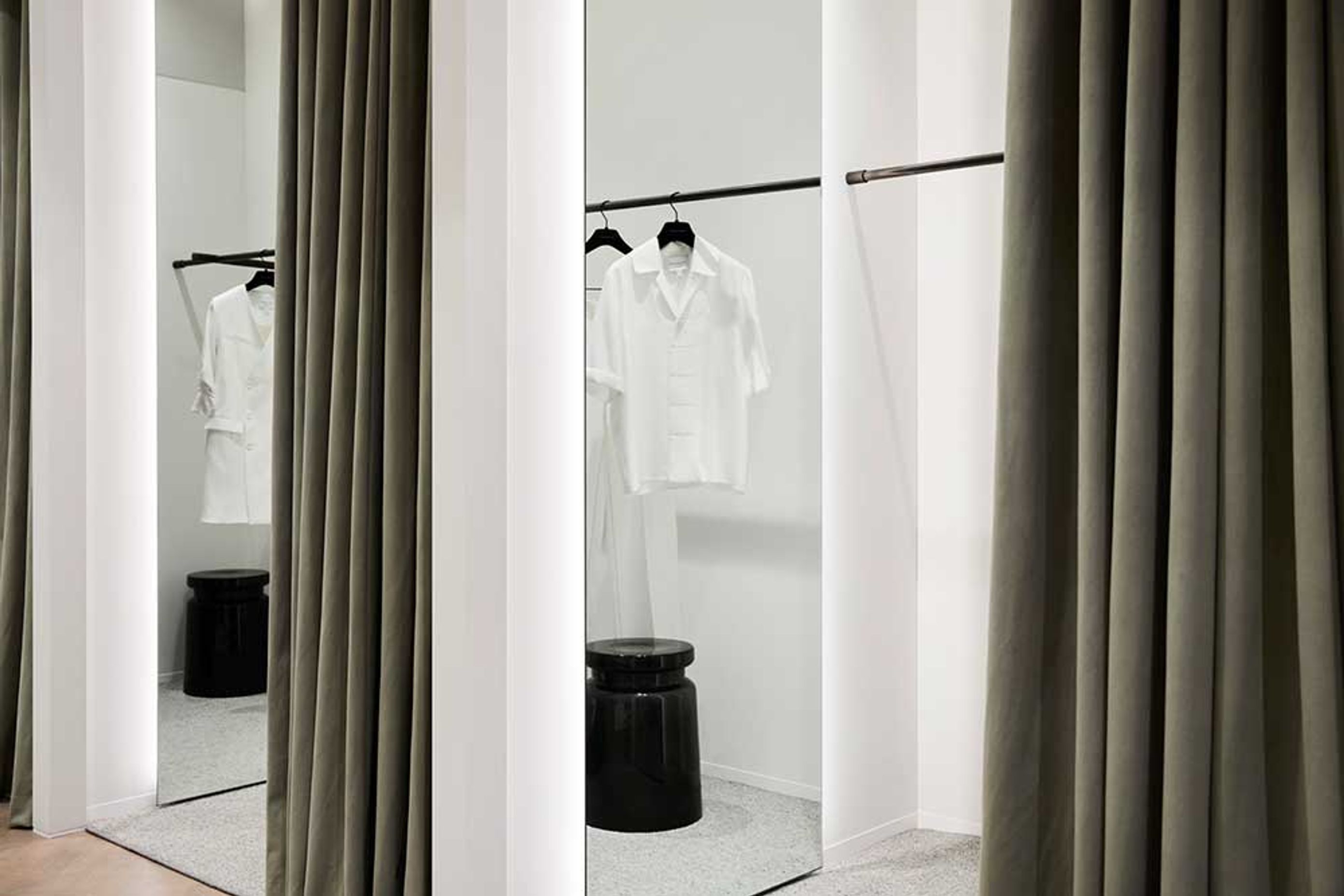 Viktoria &amp; Woods Mosman