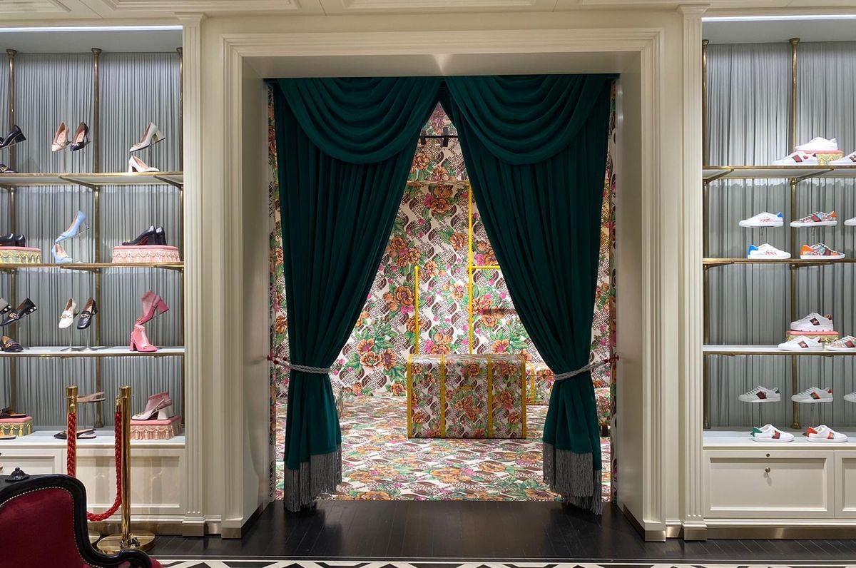 Gucci - Northface Pop Up