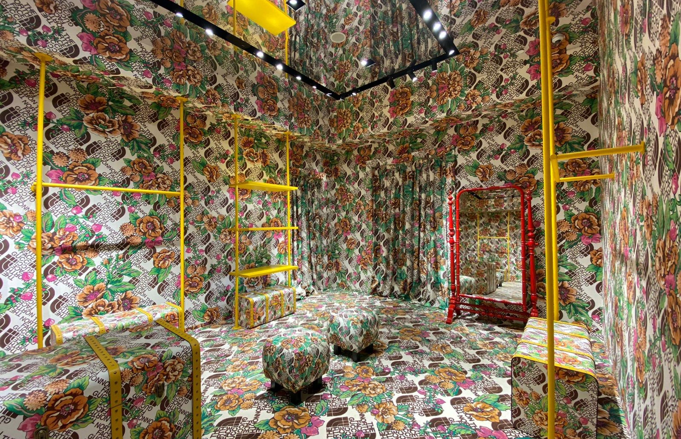 Gucci - Northface Pop Up