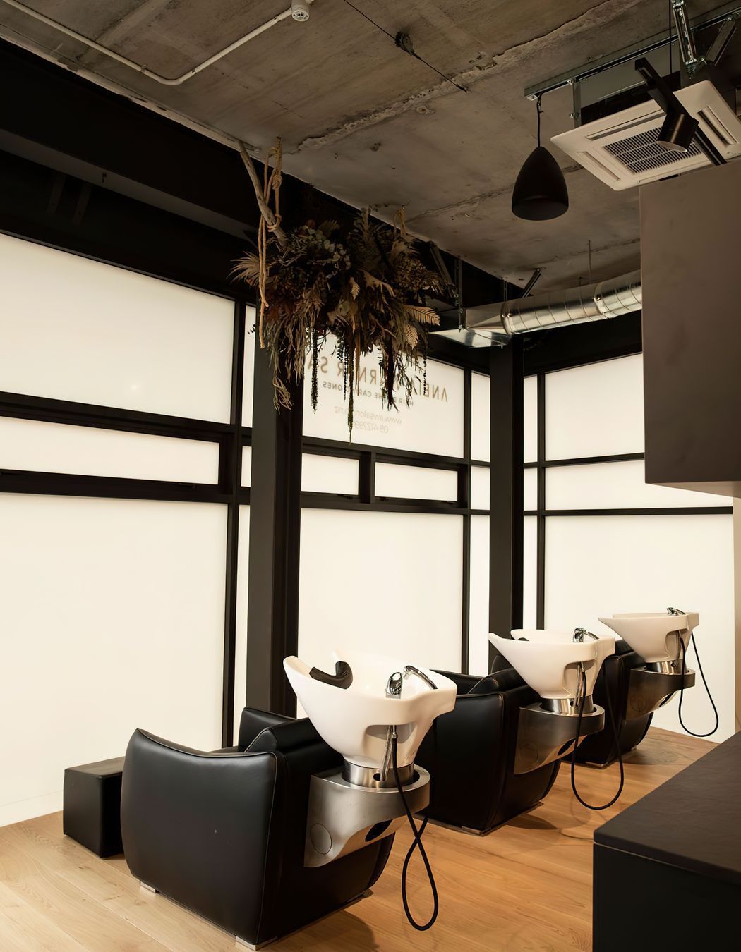 Aneia Warner Salon