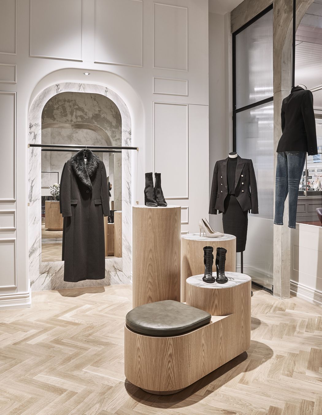 Camilla &amp; Marc - The Strand