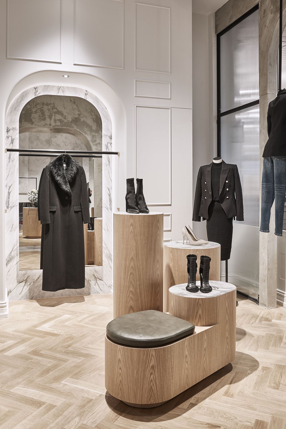 Camilla &amp; Marc - The Strand