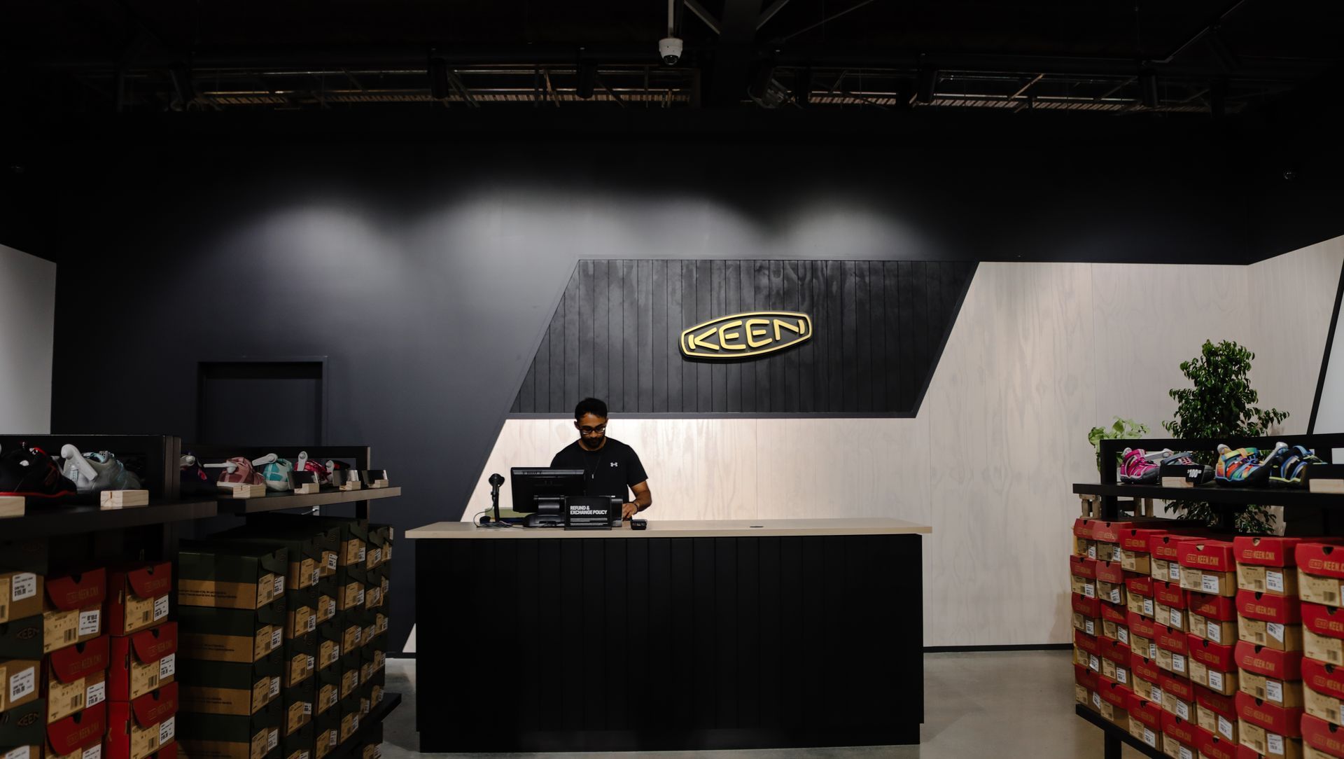 Keen | Manawa Bay banner