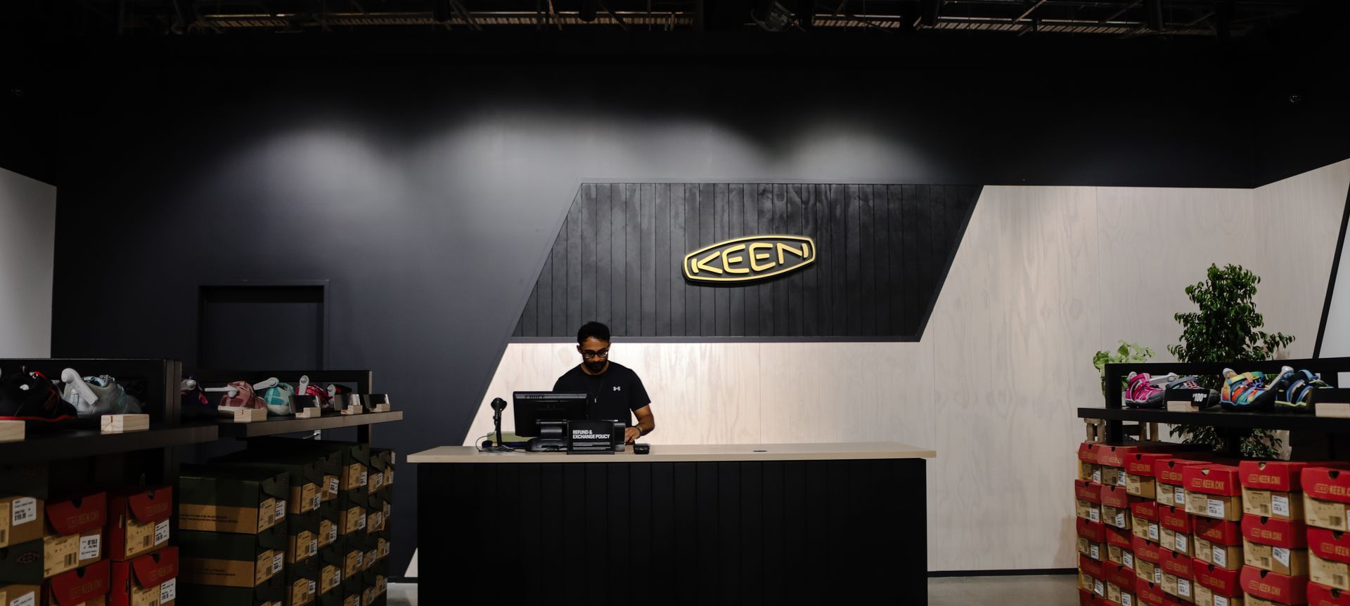 Keen | Manawa Bay banner