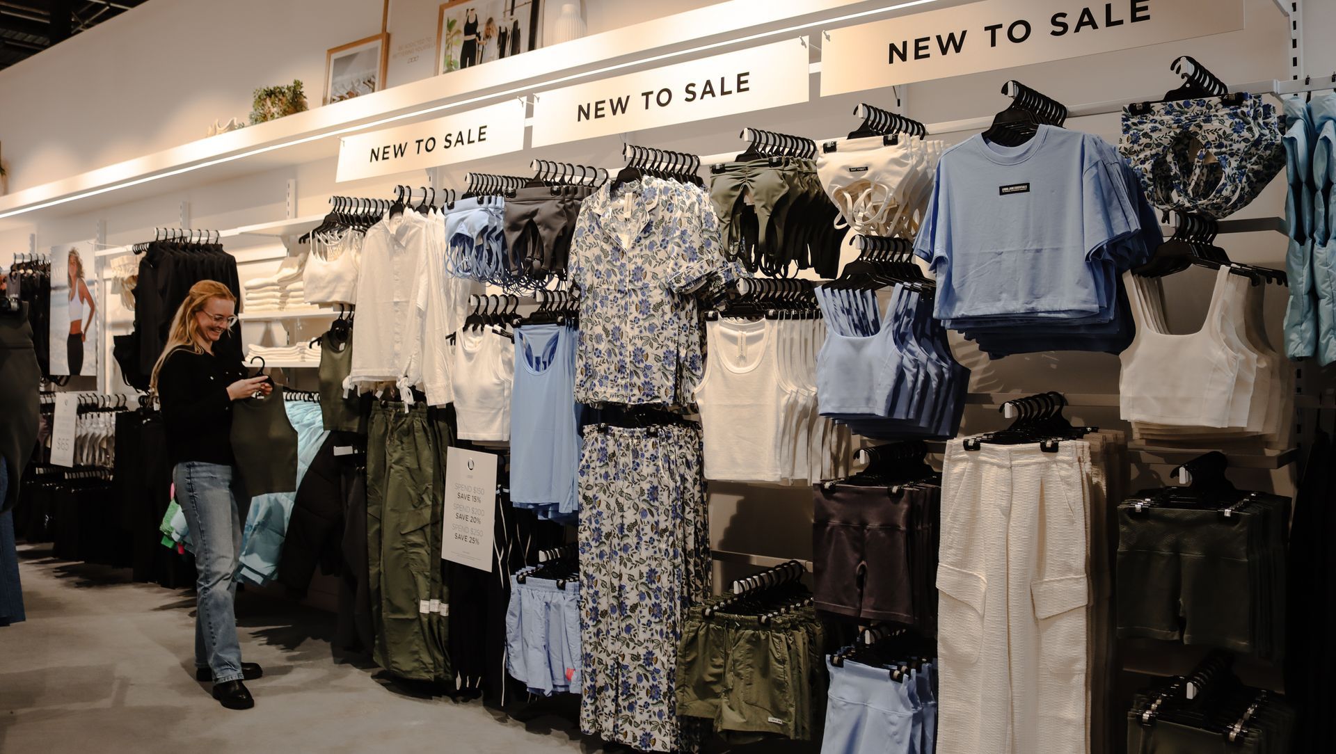 Lorna Jane | Manawa Bay banner