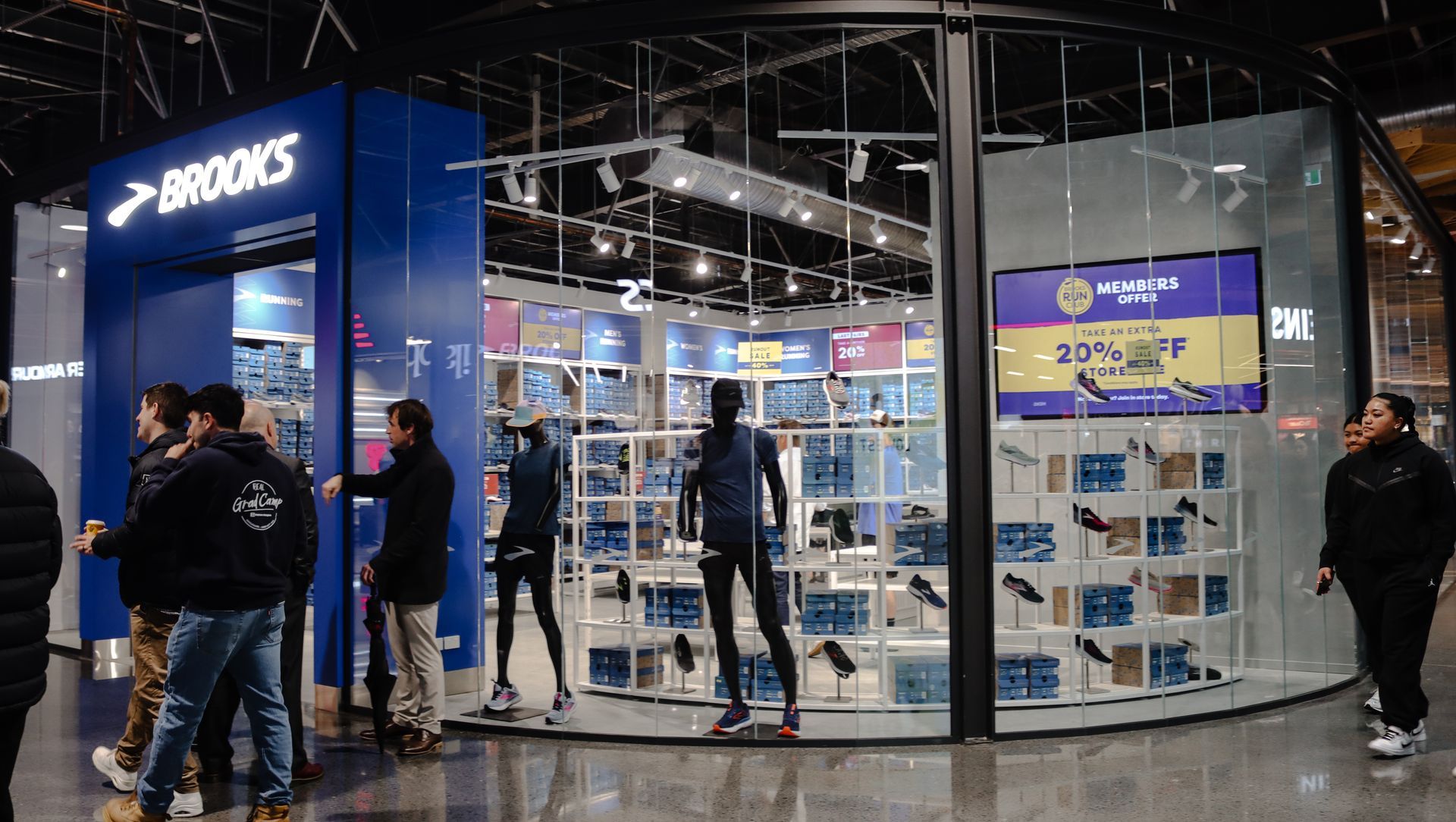 Brooks | Manawa Bay banner