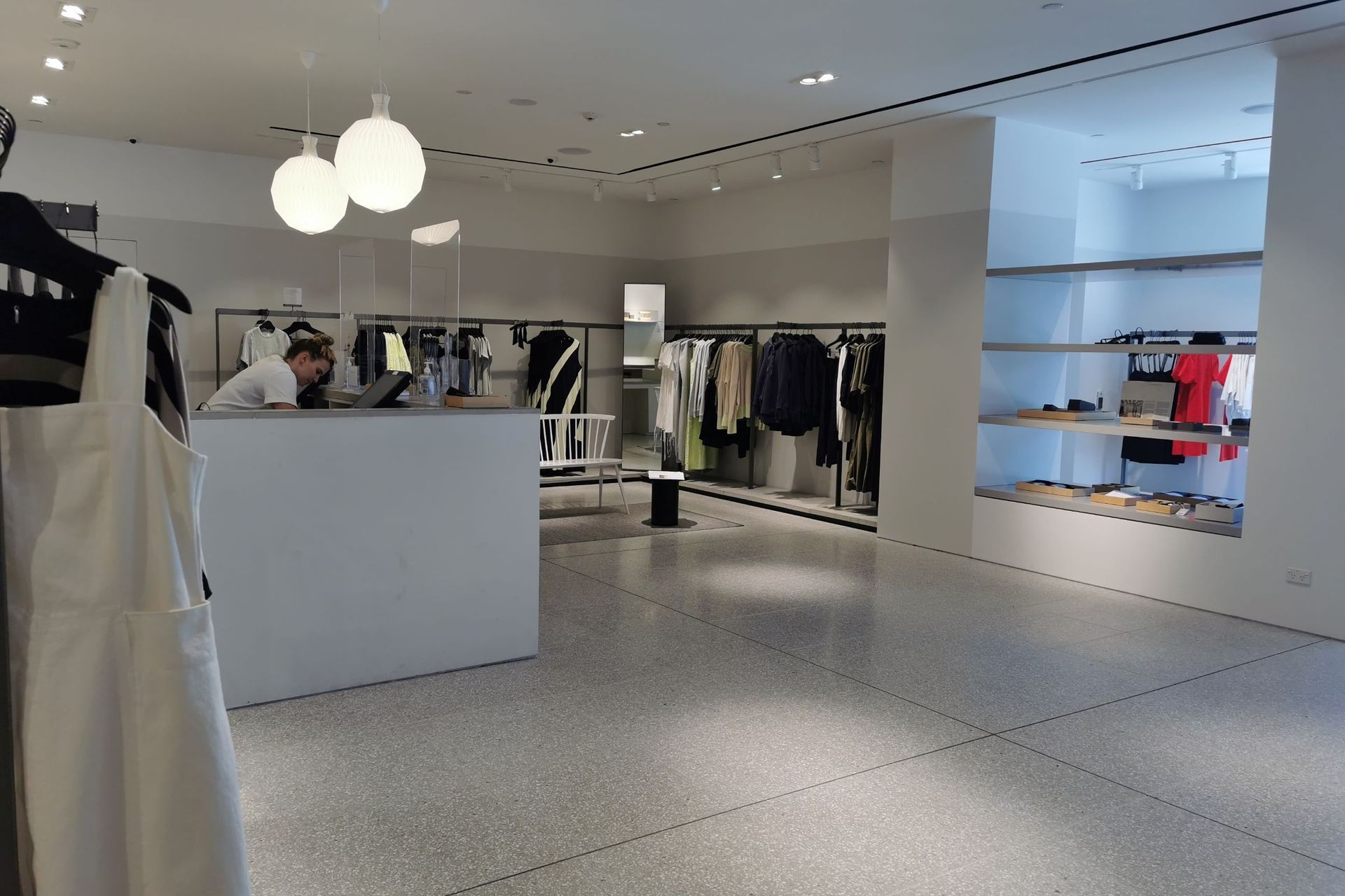 COS Westfield New Market