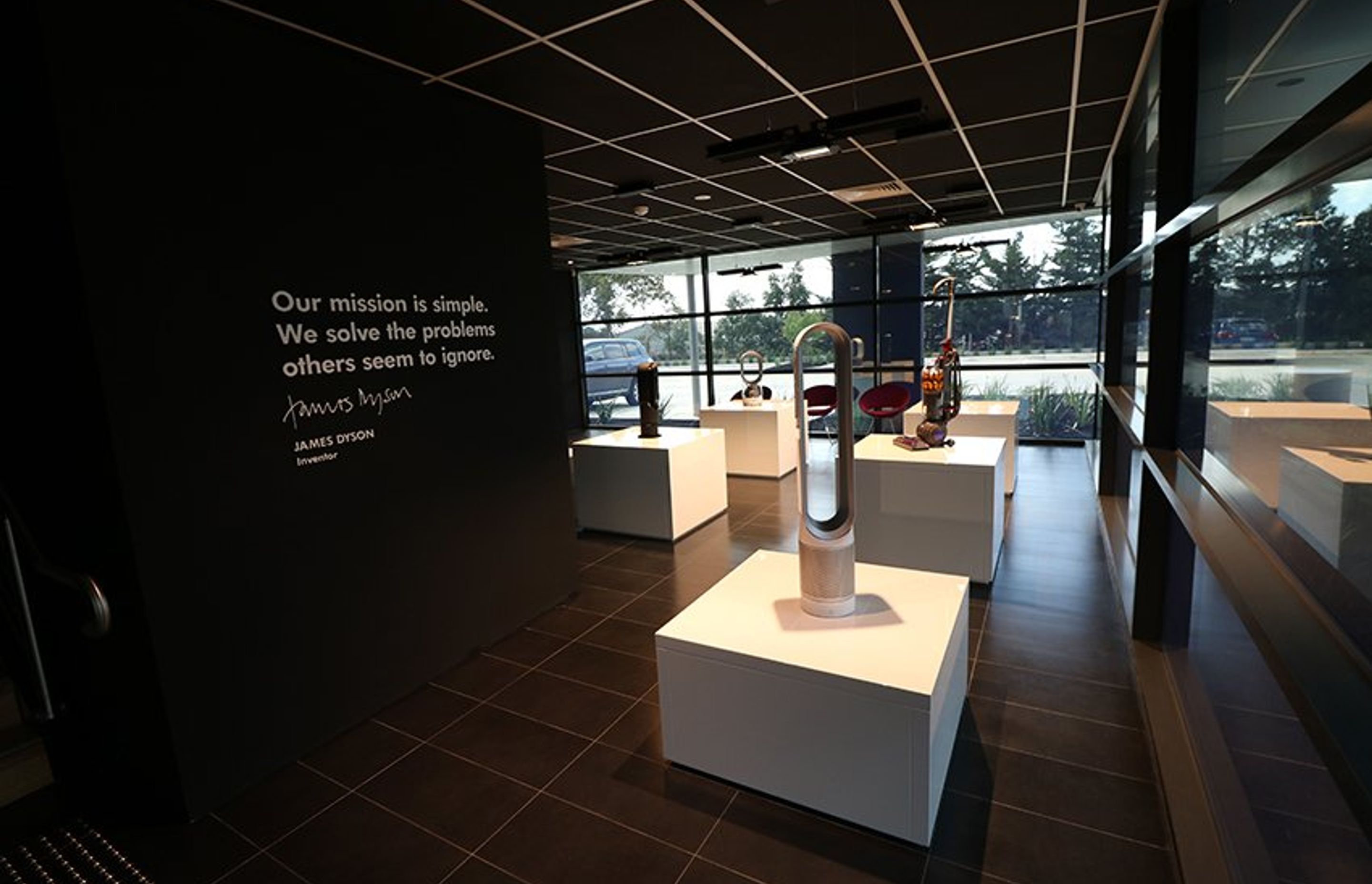 Dyson Customer Centre