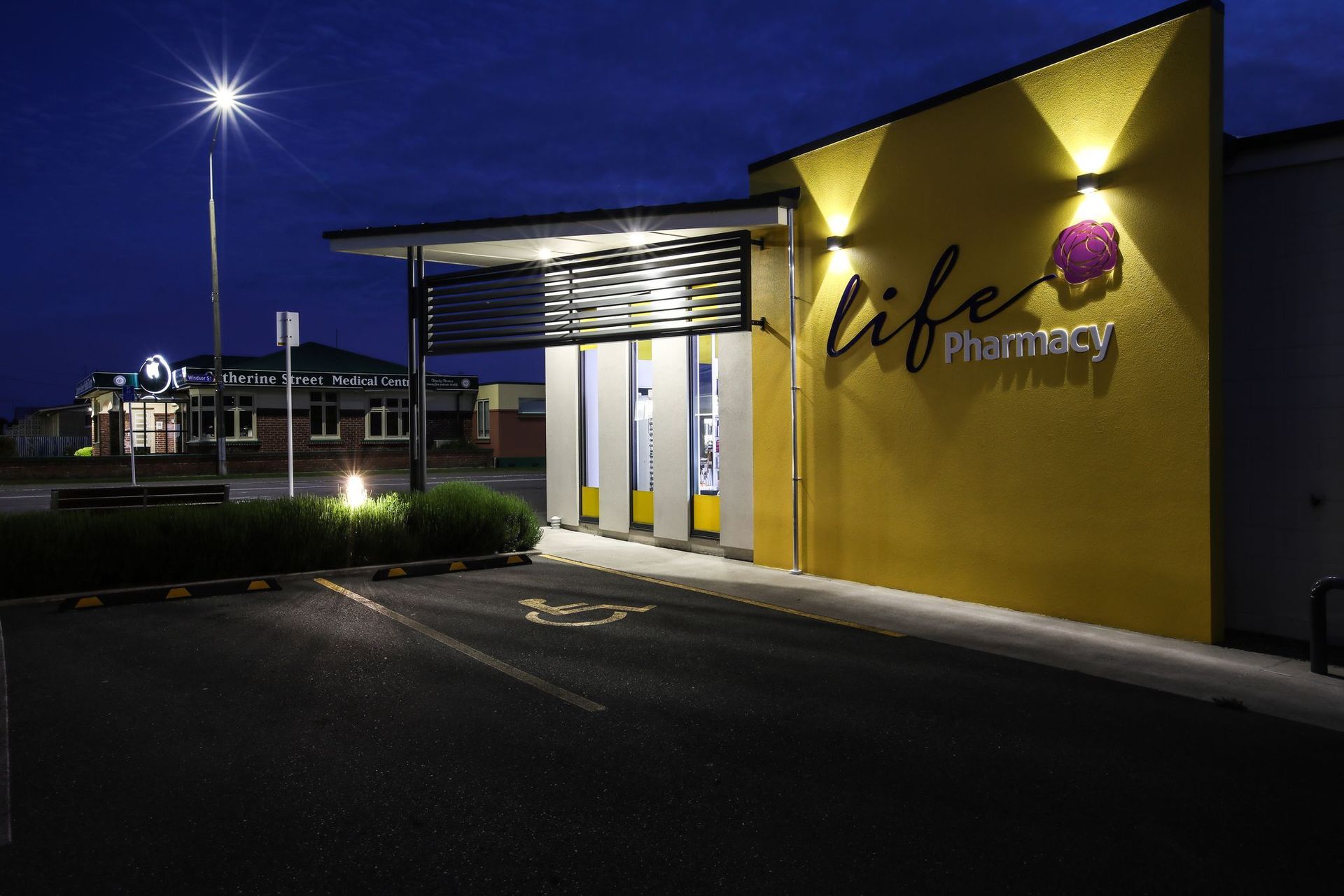 Windsor Street Retail Development