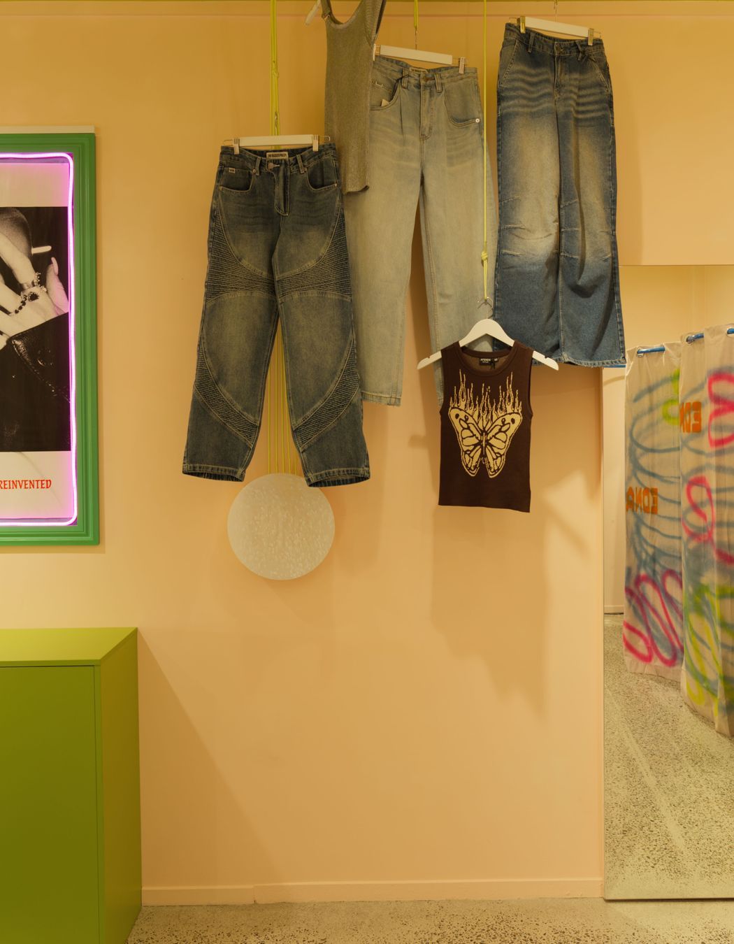 EDNA Store Rope Hanging Display