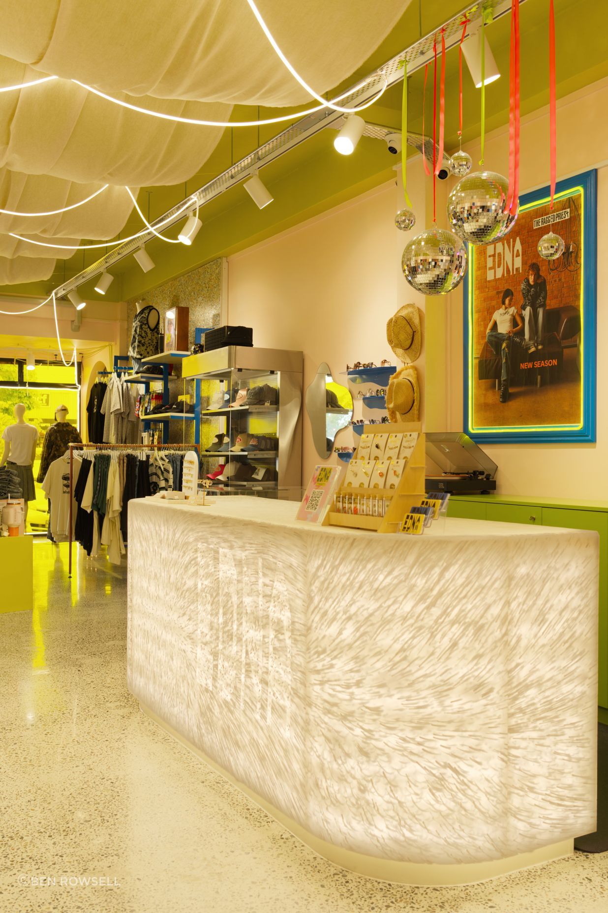 EDNA Store Counter