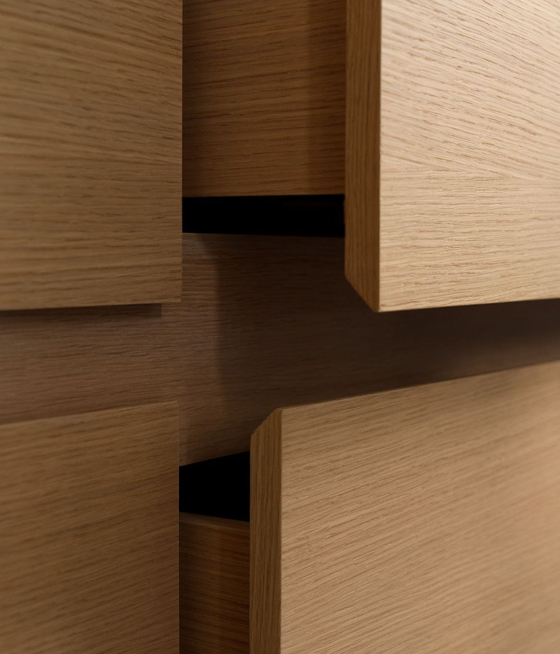 Kanat-StudioAcornCabinetry-Drawer-Detail-2-v2.jpg