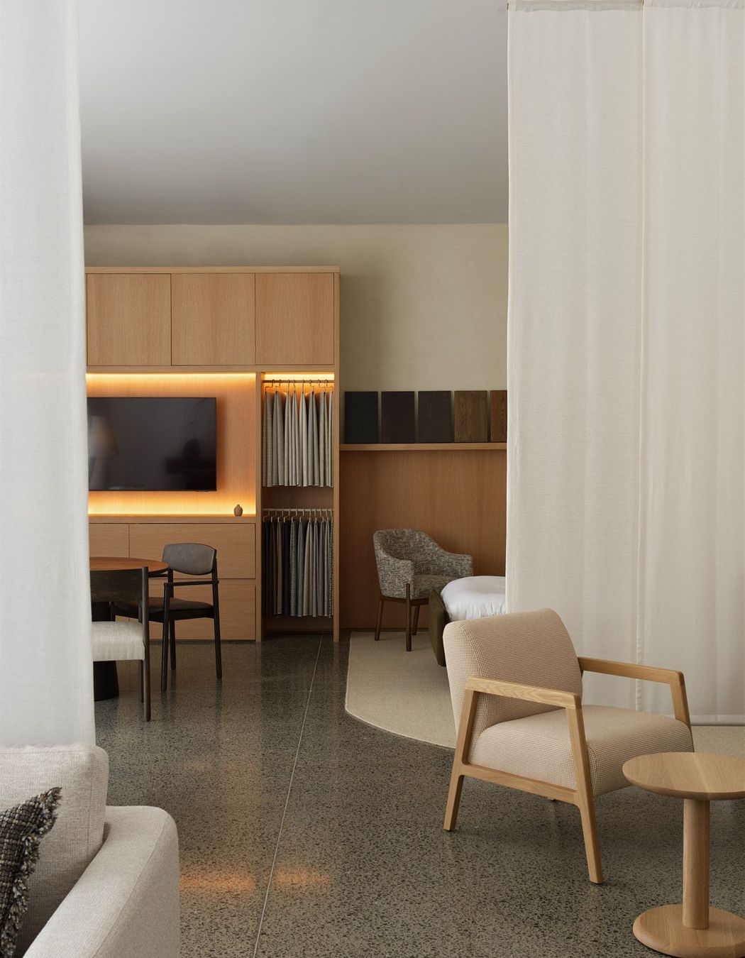 Kanat-StudioAcornShowroom-v3.jpg