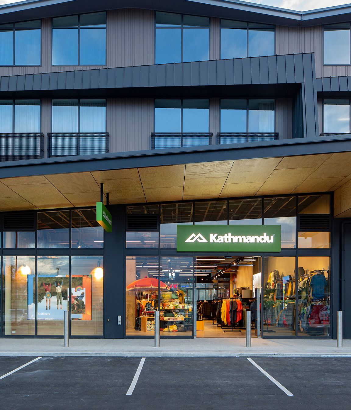 Kathmandu Five Mile | Queenstown