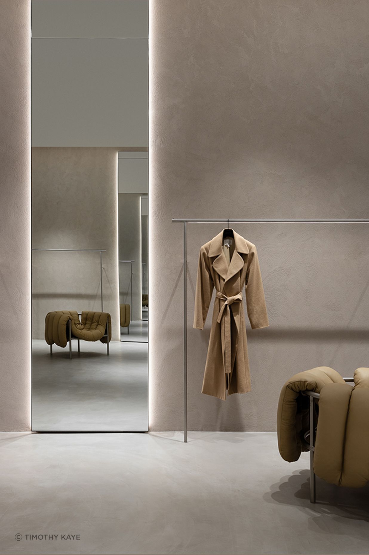 Viktoria & Woods Chadstone