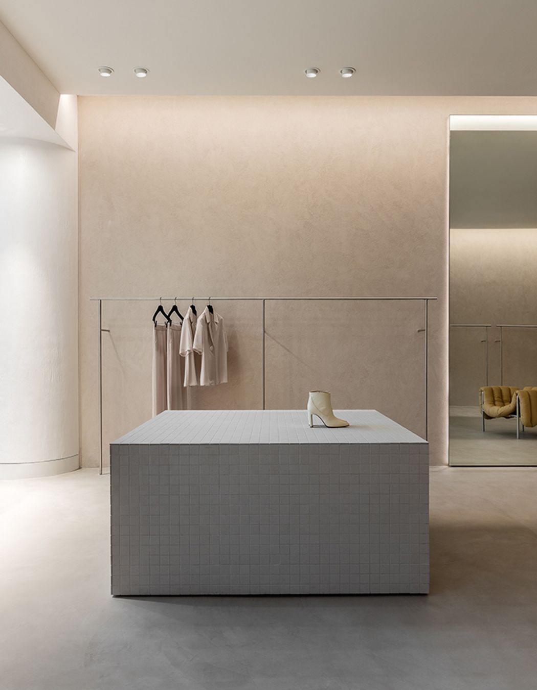 Viktoria & Woods Chadstone