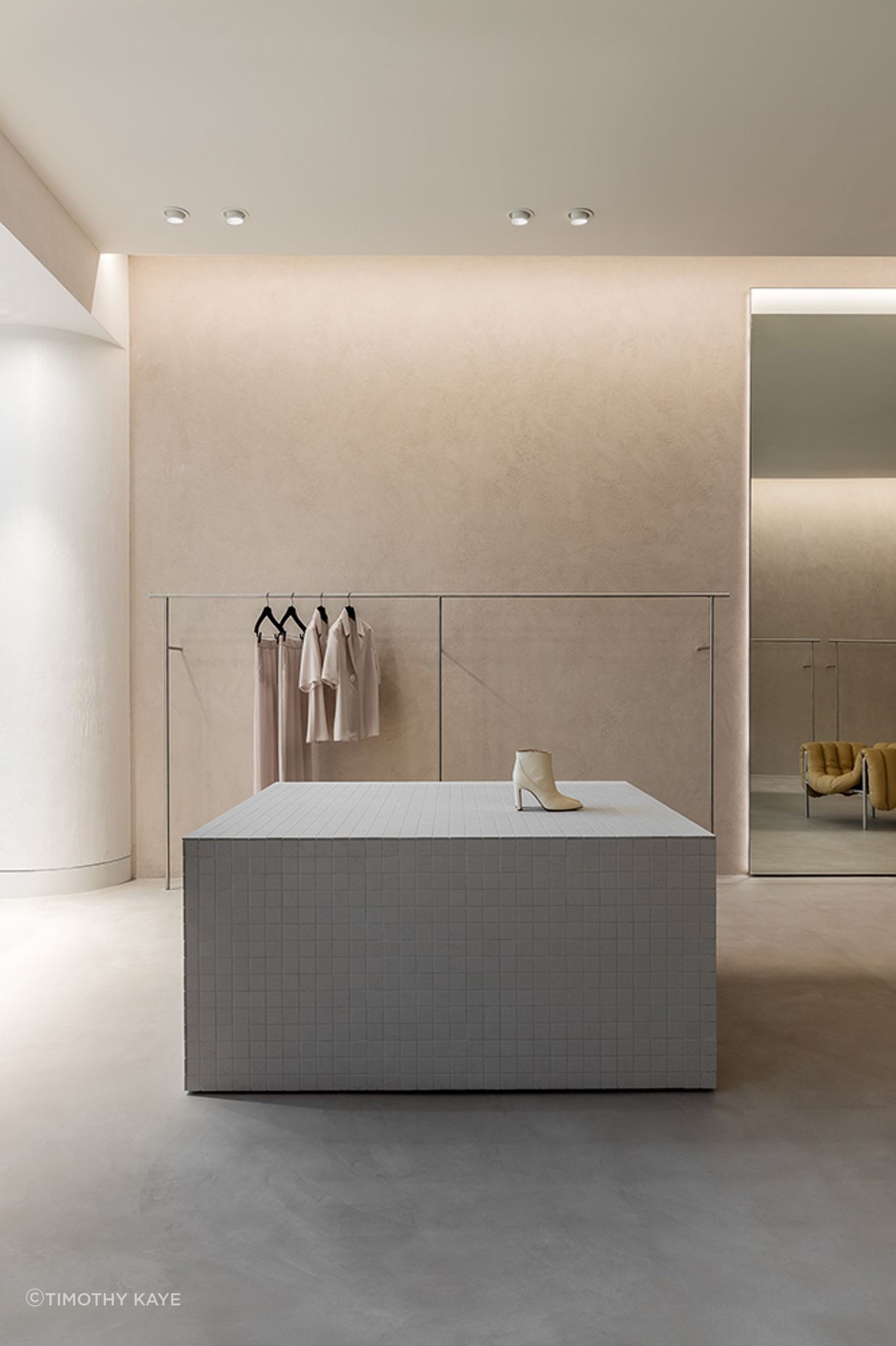 Viktoria & Woods Chadstone