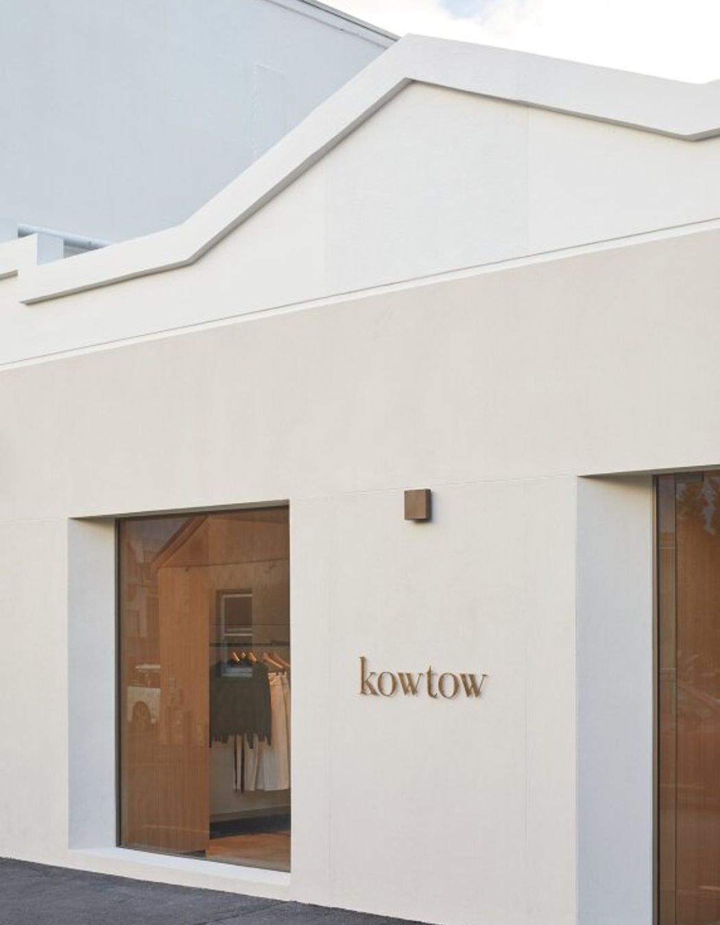 Kowtow, Auckland