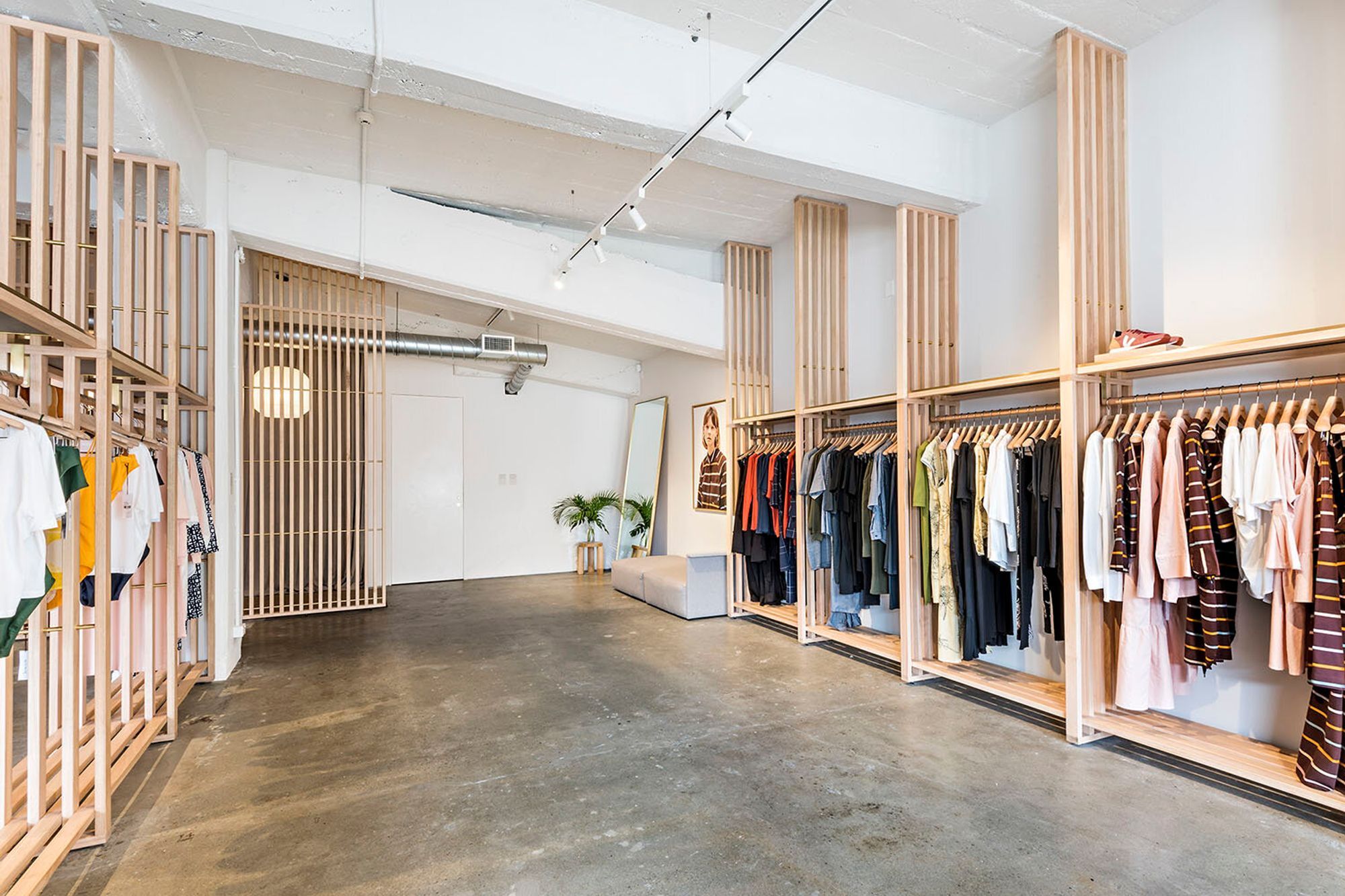 Kowtow, Wellington