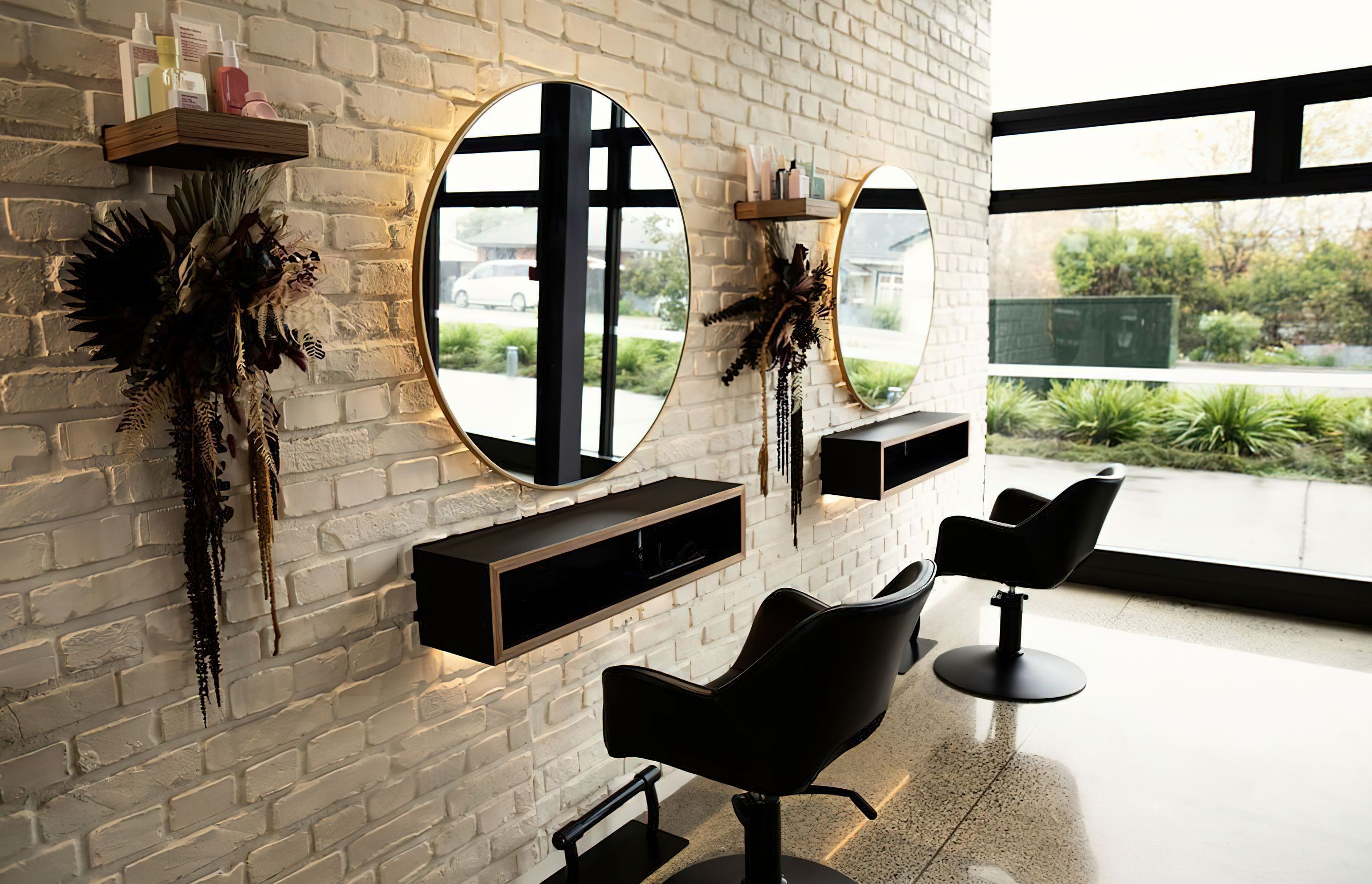 Aneia Warner Salon