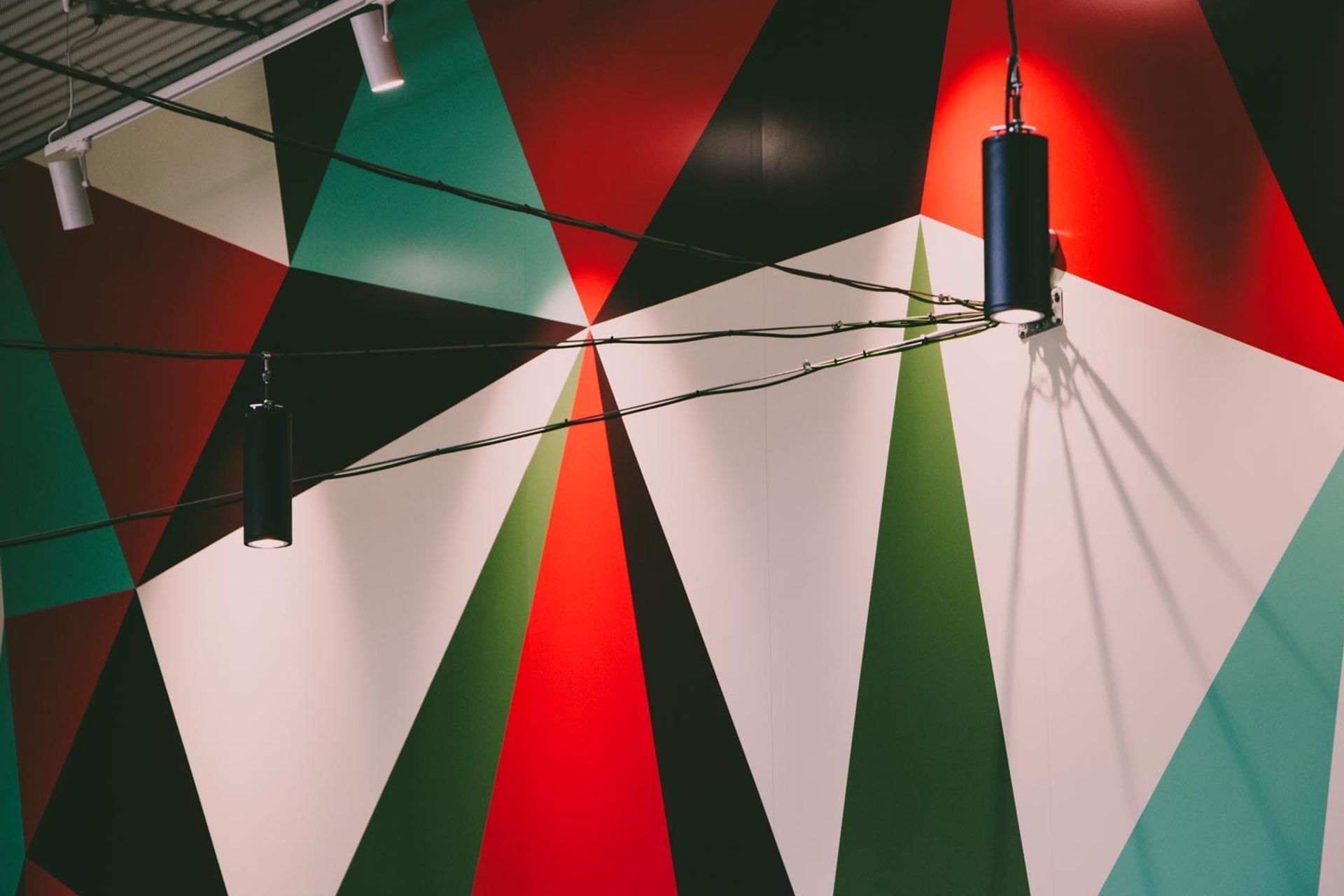 Catenary lighting - Mediaworks Auckland office space