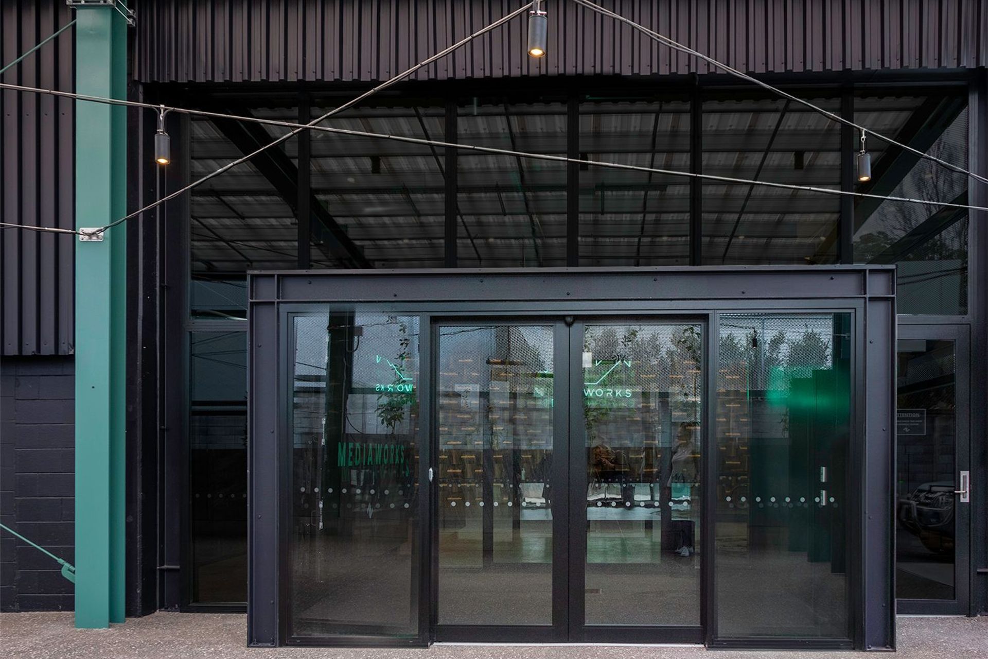 Catenary lighting - Mediaworks Auckland office space