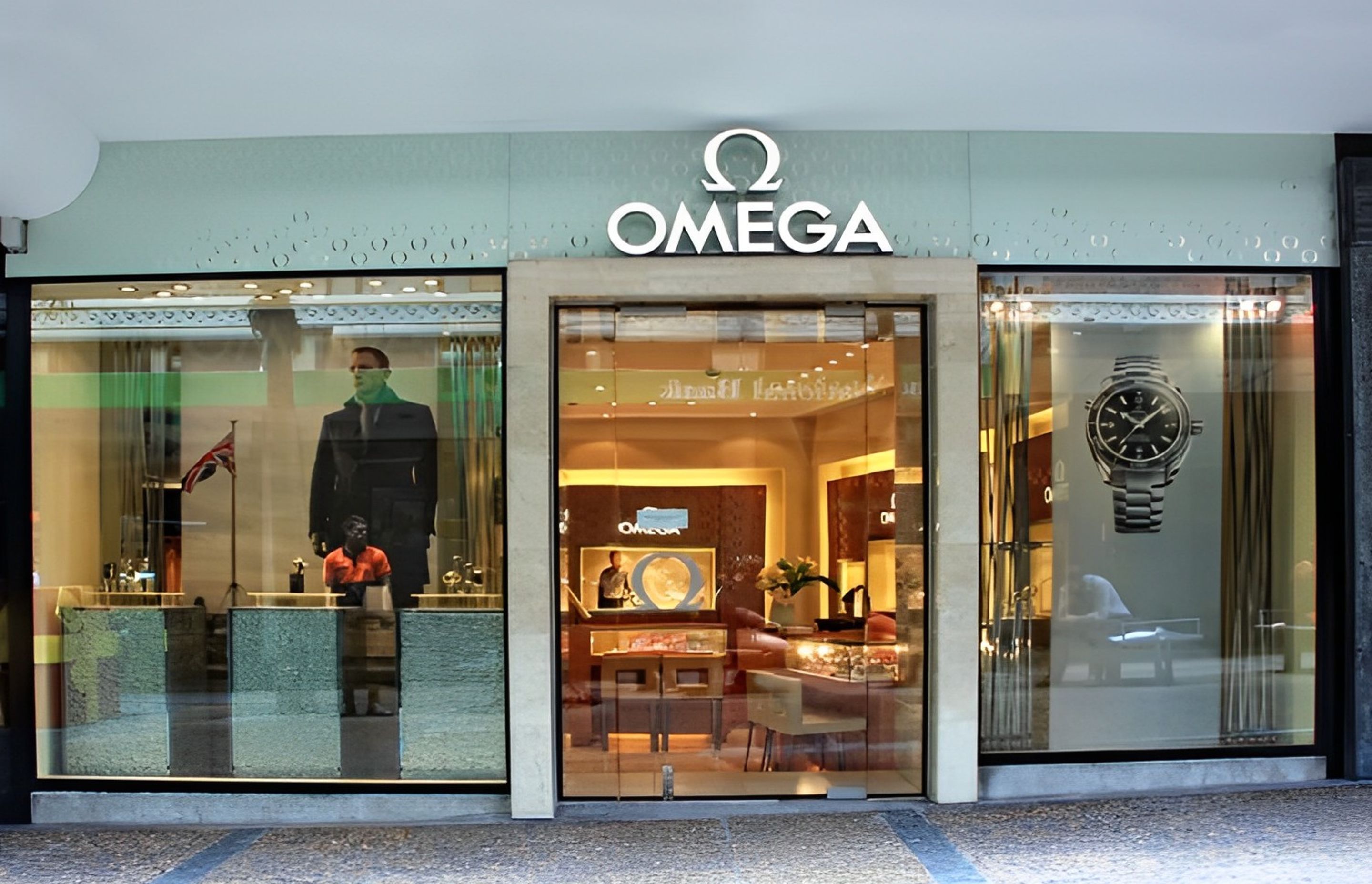 Luxury Stores - Omega &amp; Tiffany &amp; Co