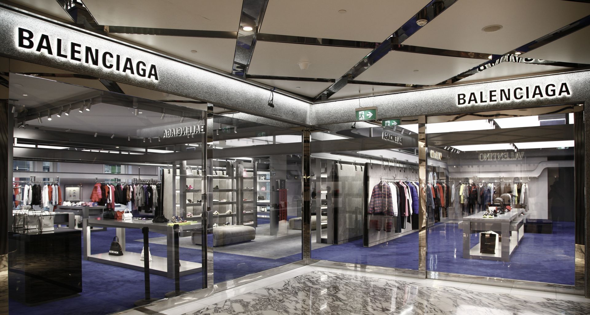 Balenciaga, Sydney banner