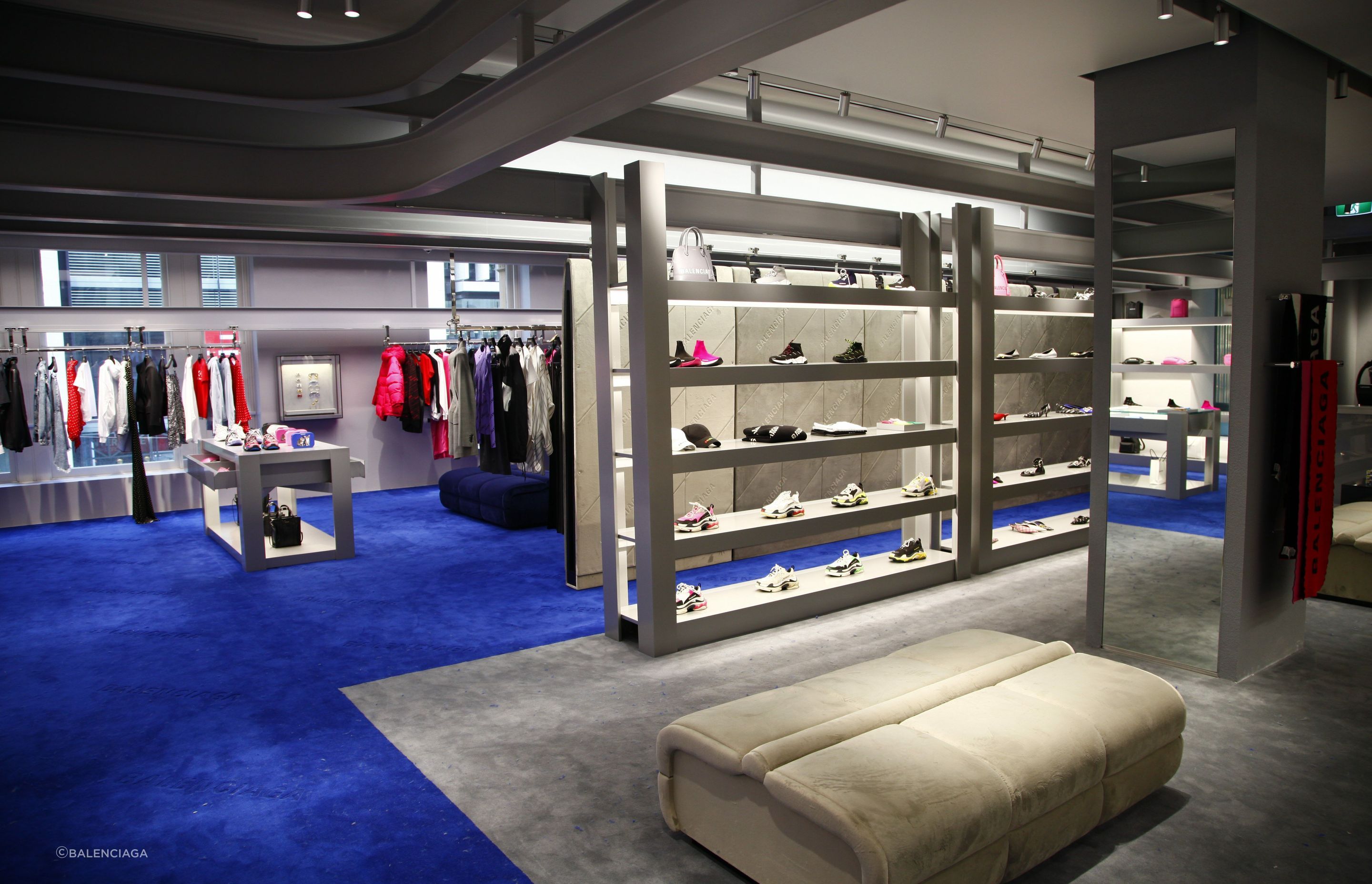 Balenciaga, Sydney