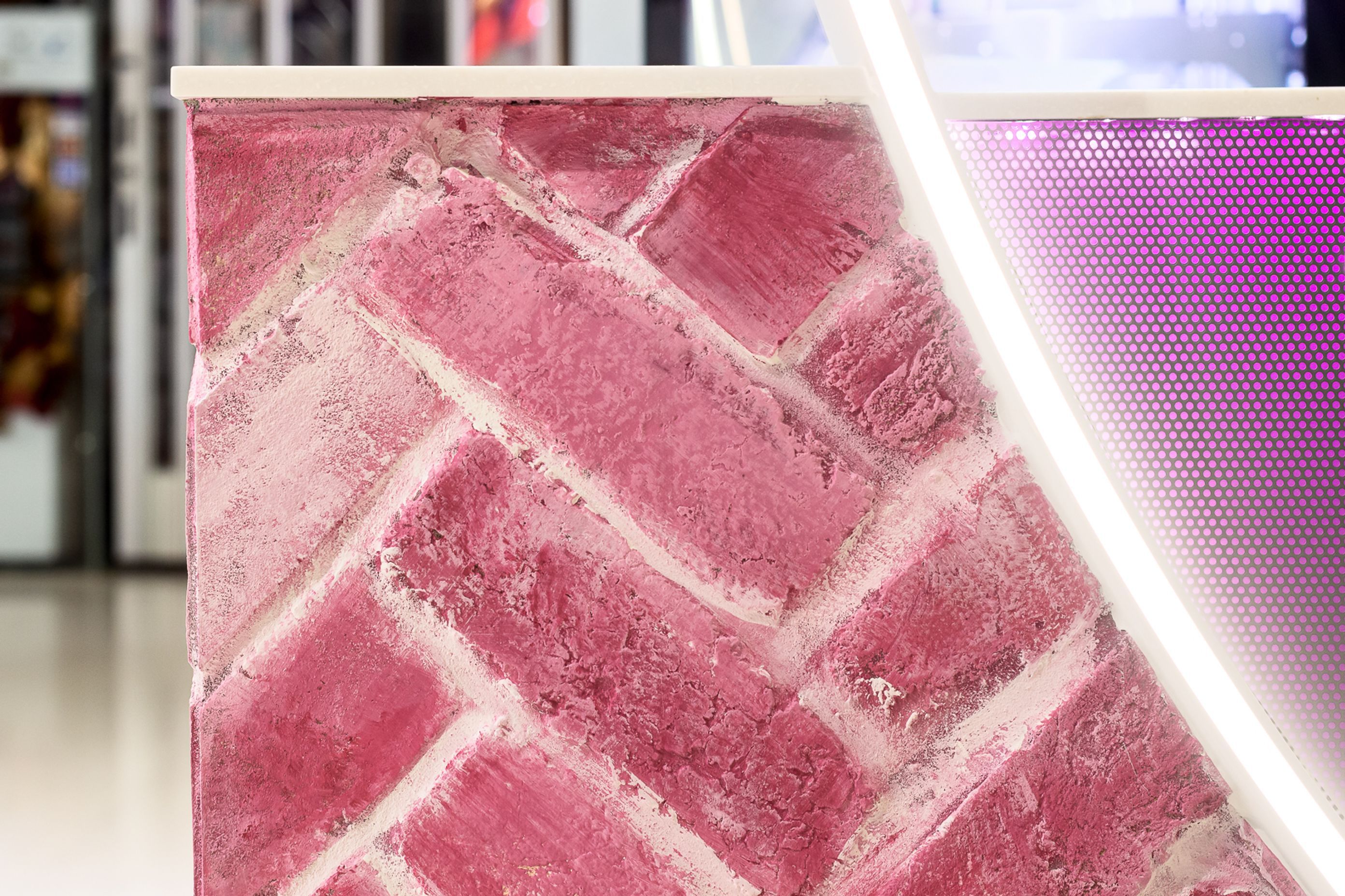 PlanetSmoothieSouthlandShopfittingCornerCloseUp.jpg