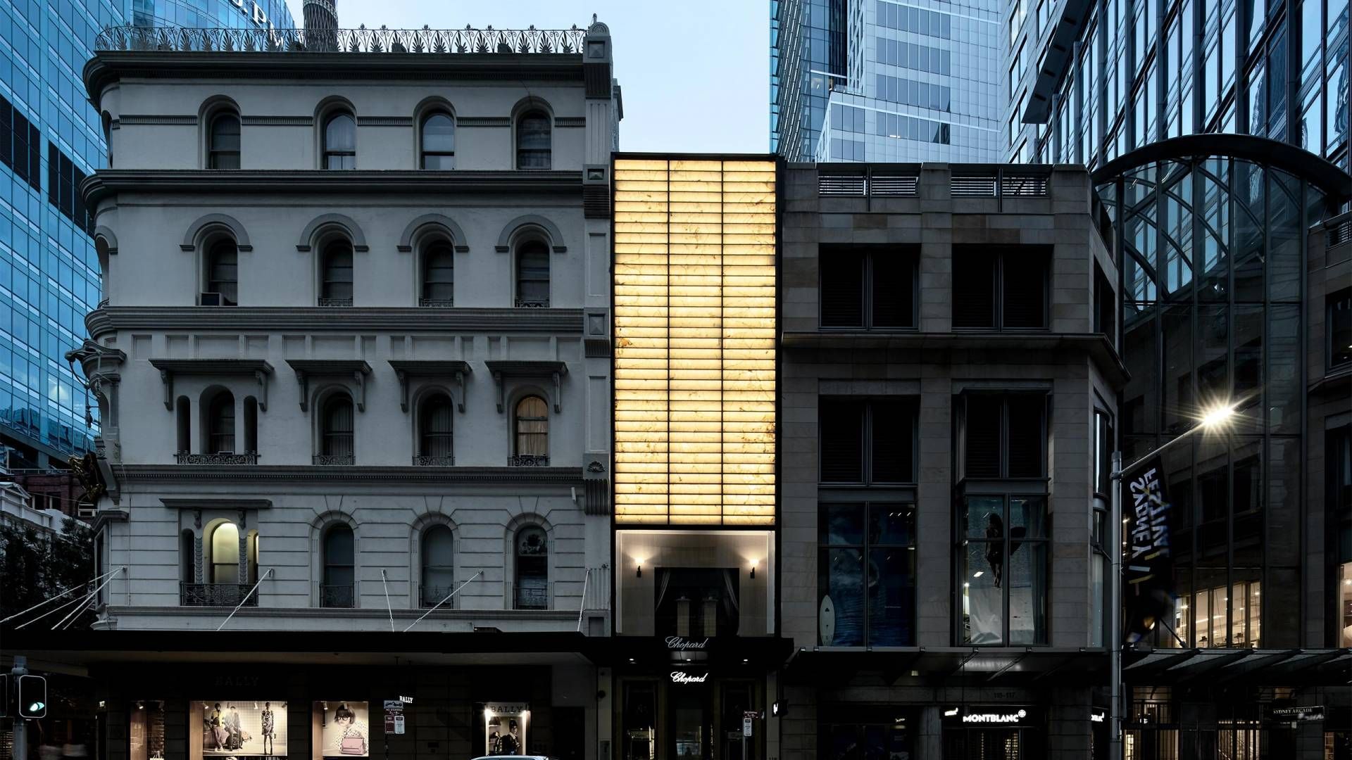 119 King Street banner