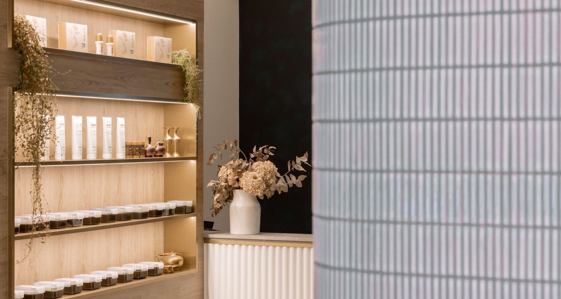 Royal Massage | Westfield Newmarket banner