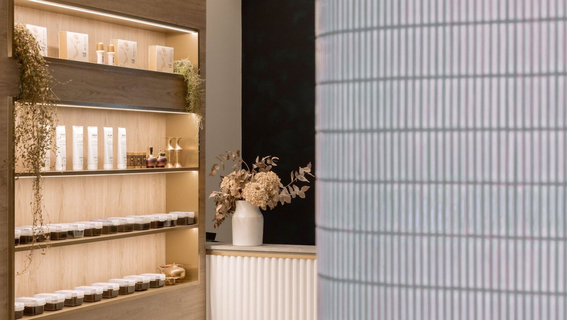Royal Massage | Westfield Newmarket banner