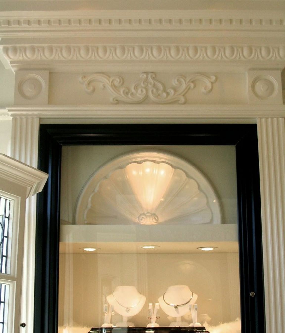 SUTCLIFFE-JEWELLERS-4.jpg