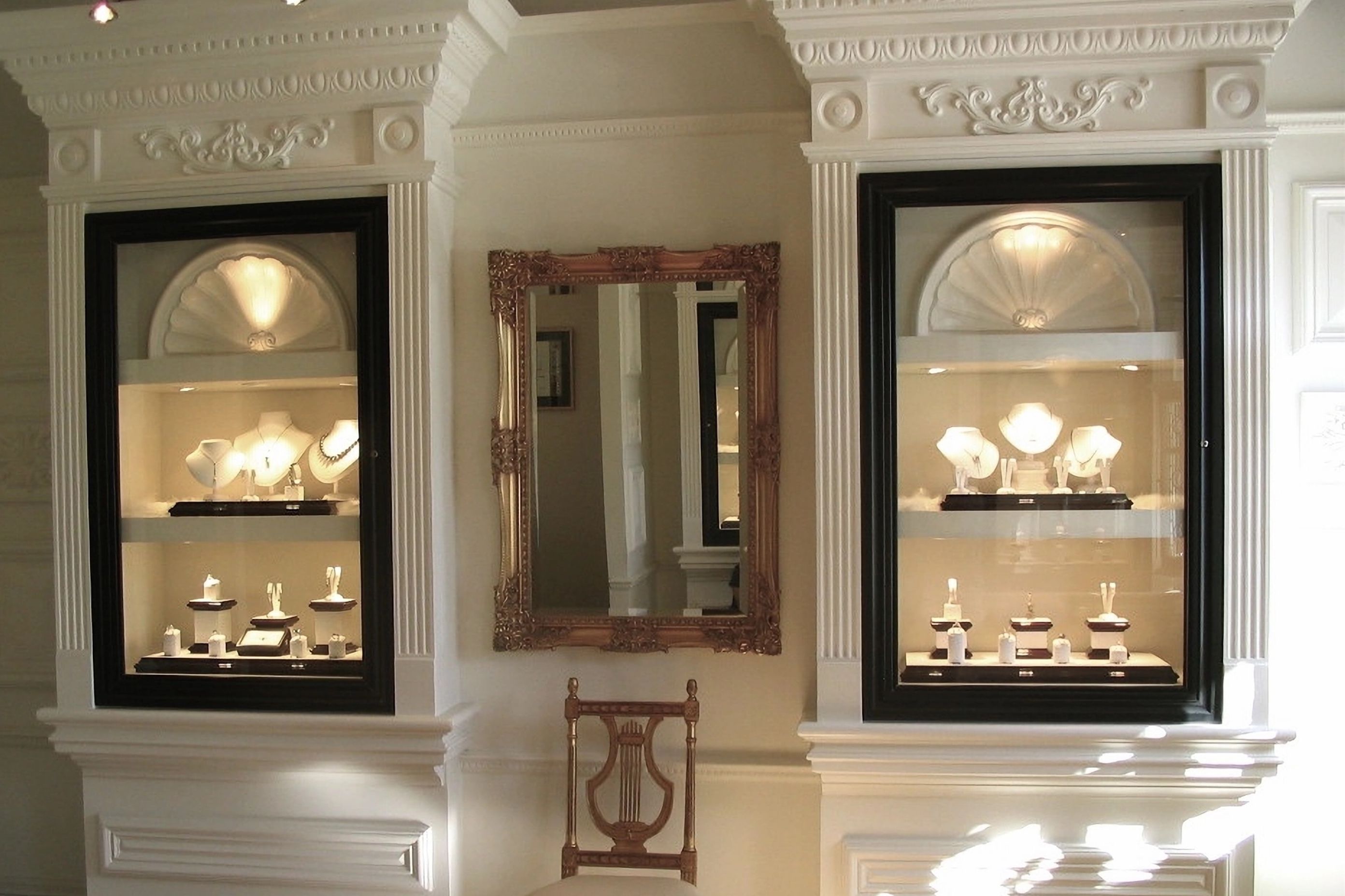 SUTCLIFFE-JEWELLERS-5-1.jpg